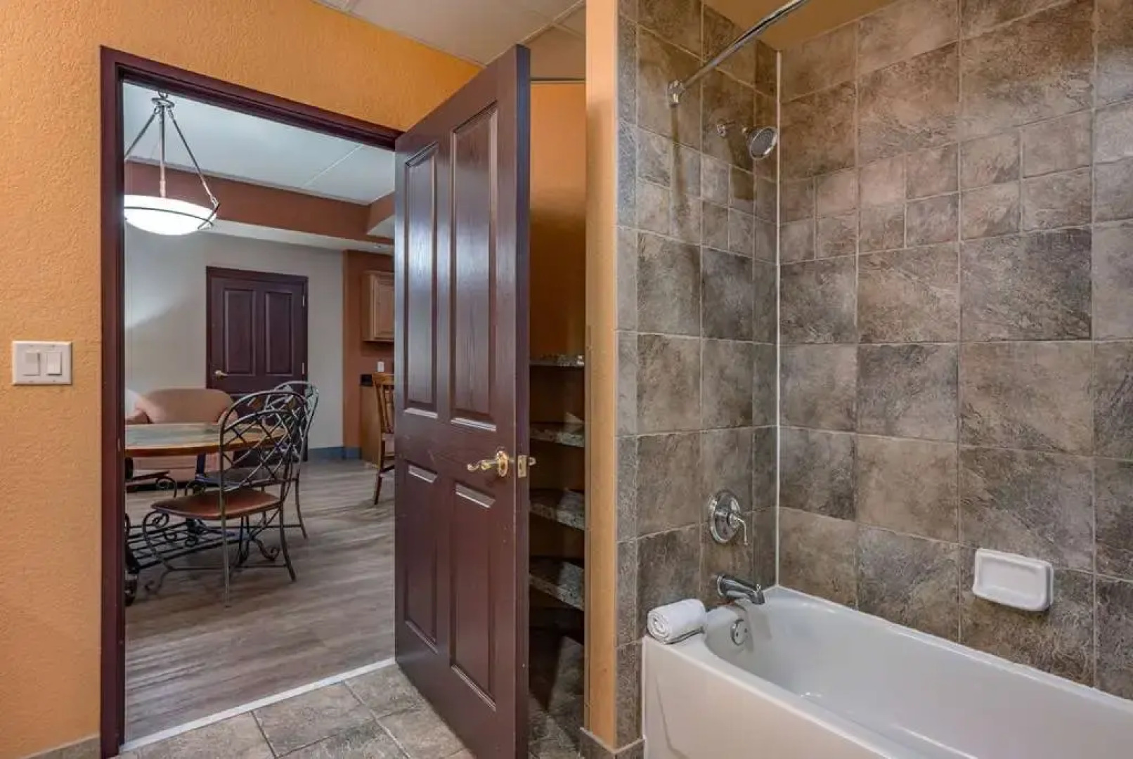 Wisconsin Dells Area Condominiums