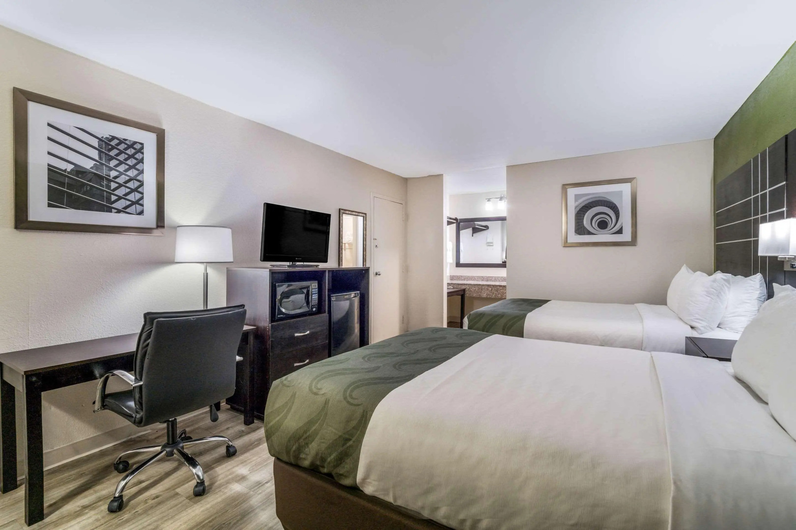 Quality Inn Coliseum