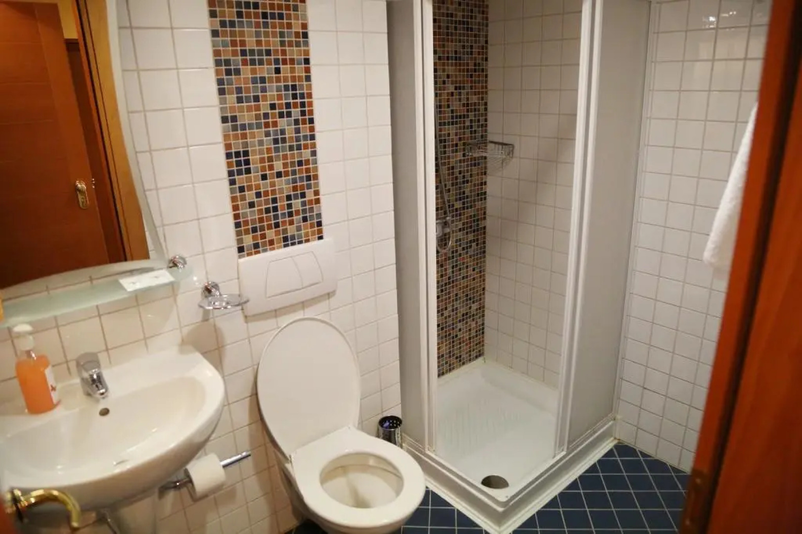 Отель KTC Ugra Classik