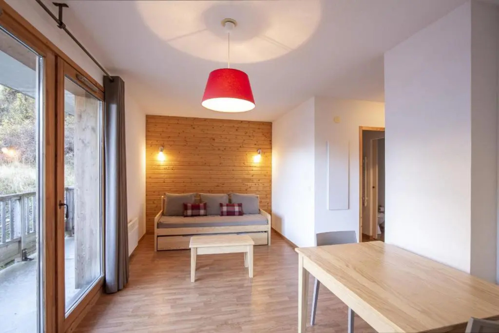 Le Hameau SPA & PISCINE studio SUPERIEUR 2 pers by Alpvision Residences