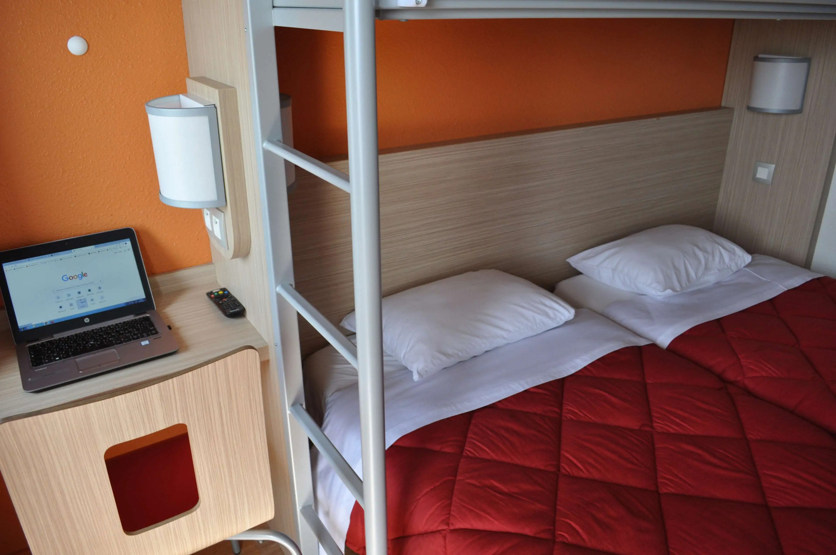 PREMIERE CLASSE CLERMONT FERRAND SUD - Aubière