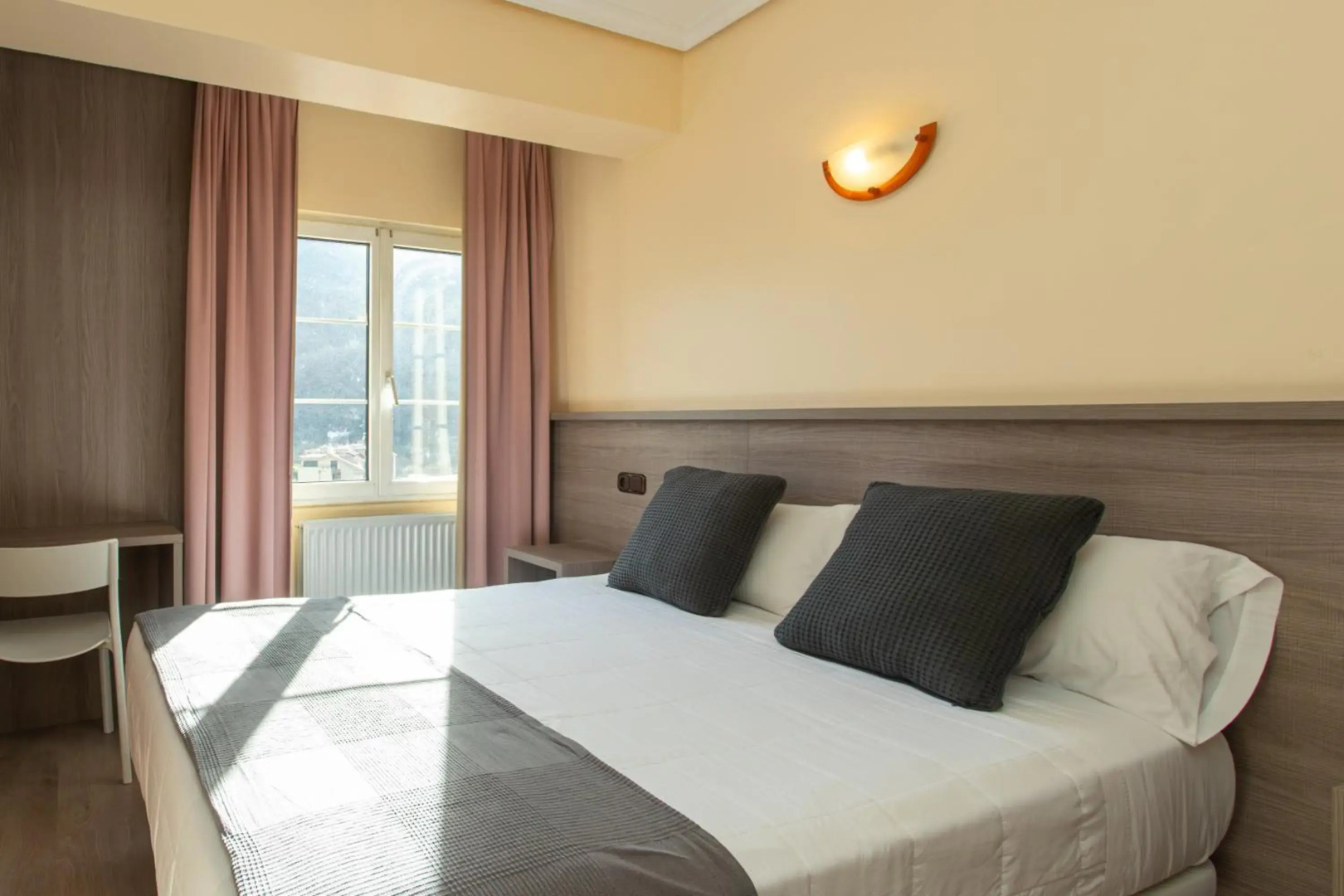 Hotel Naranjo De Bulnes