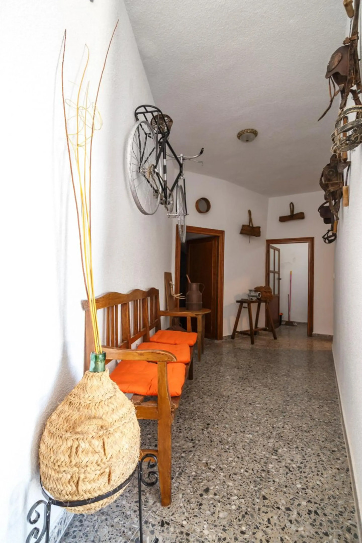 Cueva El Murallon Benamaurel