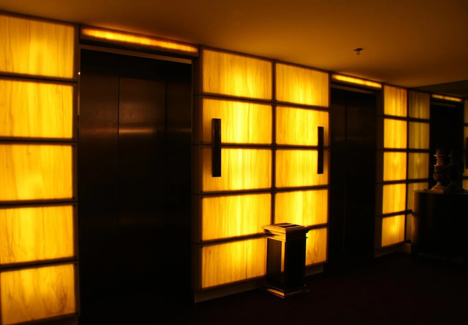 Manhattan Jinling Hotel