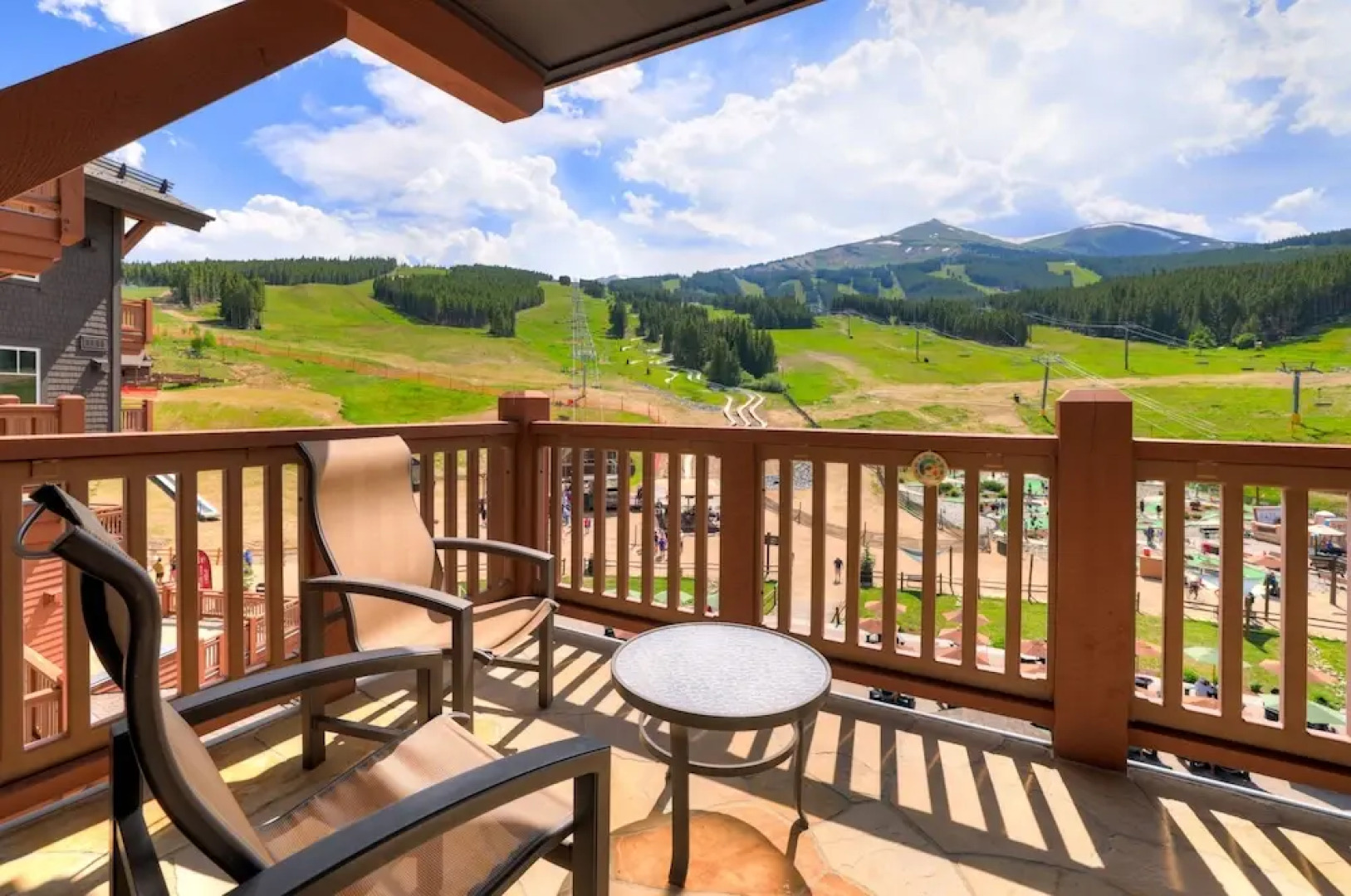 One Ski Hill Place S8421