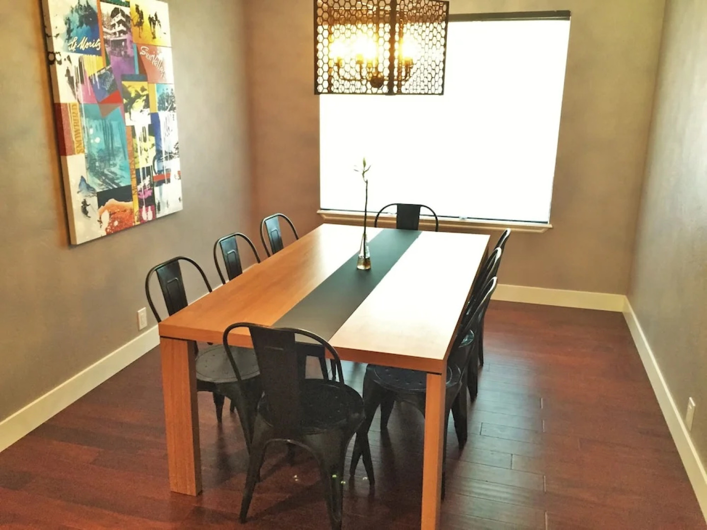 Exquisite 7-BR Home by the Mountains