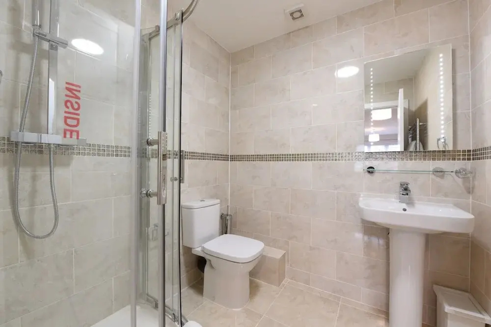 YAA Luxury Apartments - Queens Road