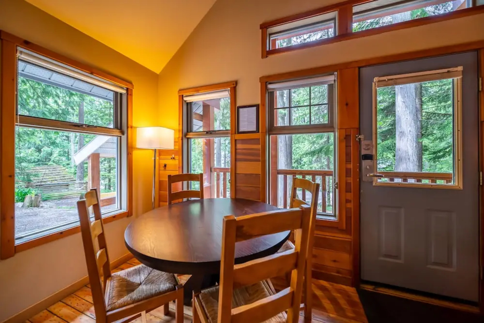 Halcyon Hot Springs Resort