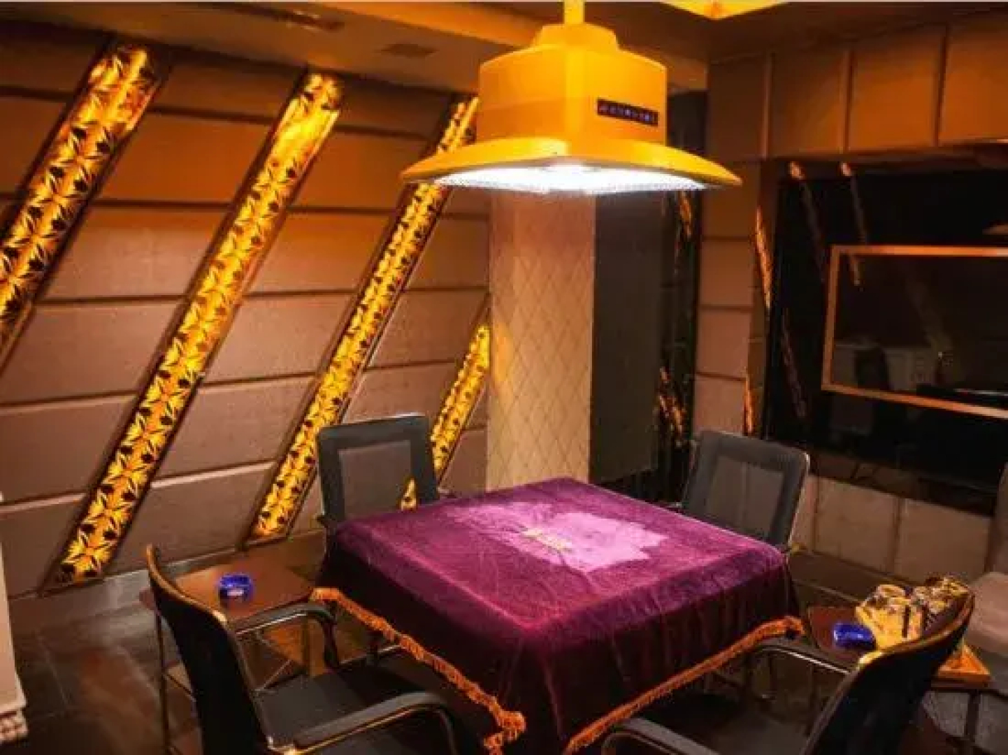 Xiying Holiday Hotel