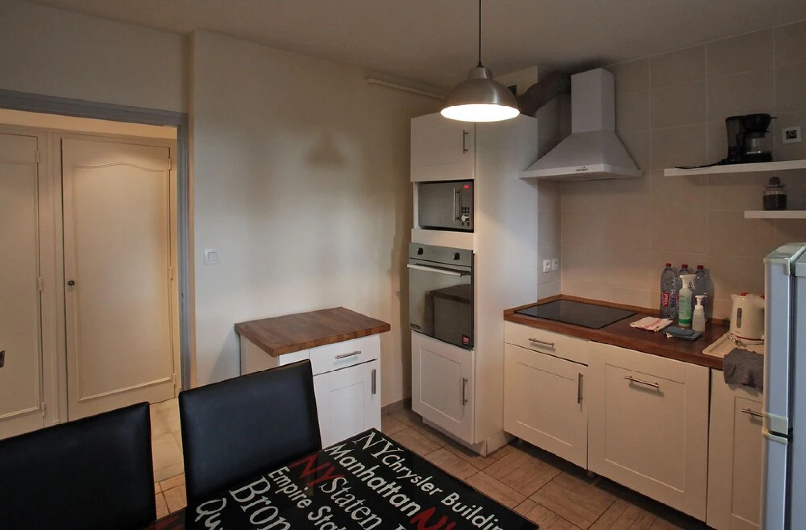 2 bright bedroom with balcony close to the lake