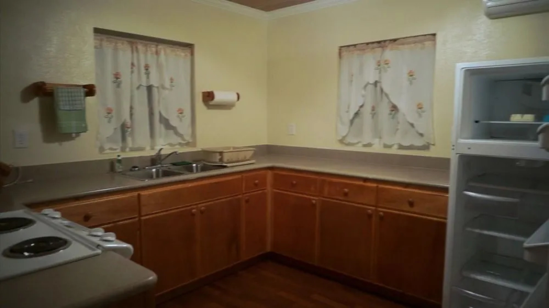 Island Seaside Suites