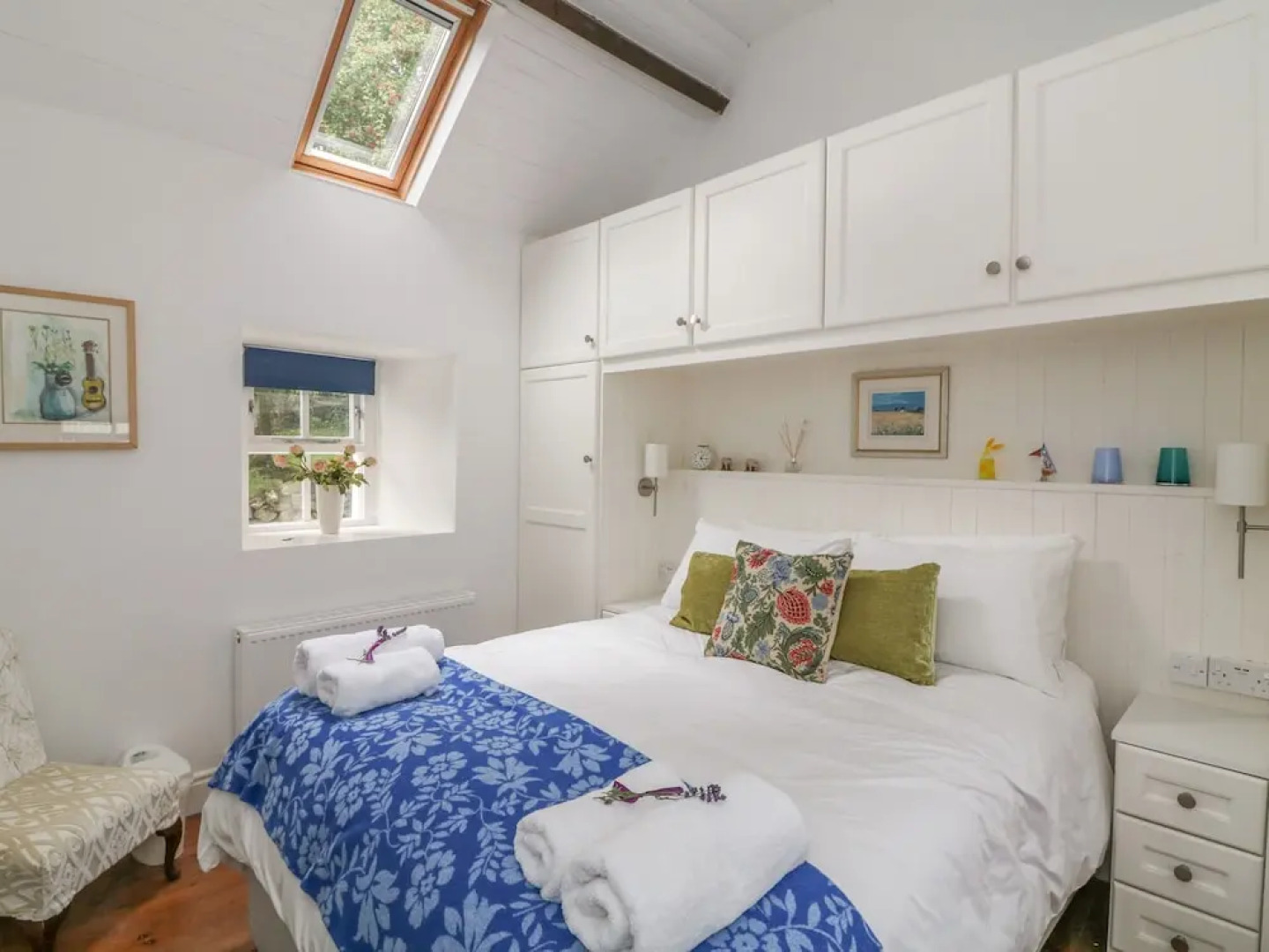 The Old White Cottage