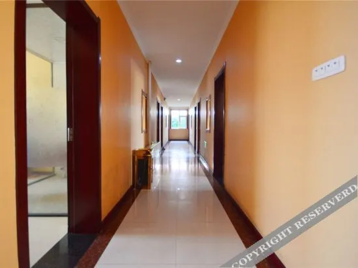 Xinzhou qi village hot spring resort yunzhongshan hotel