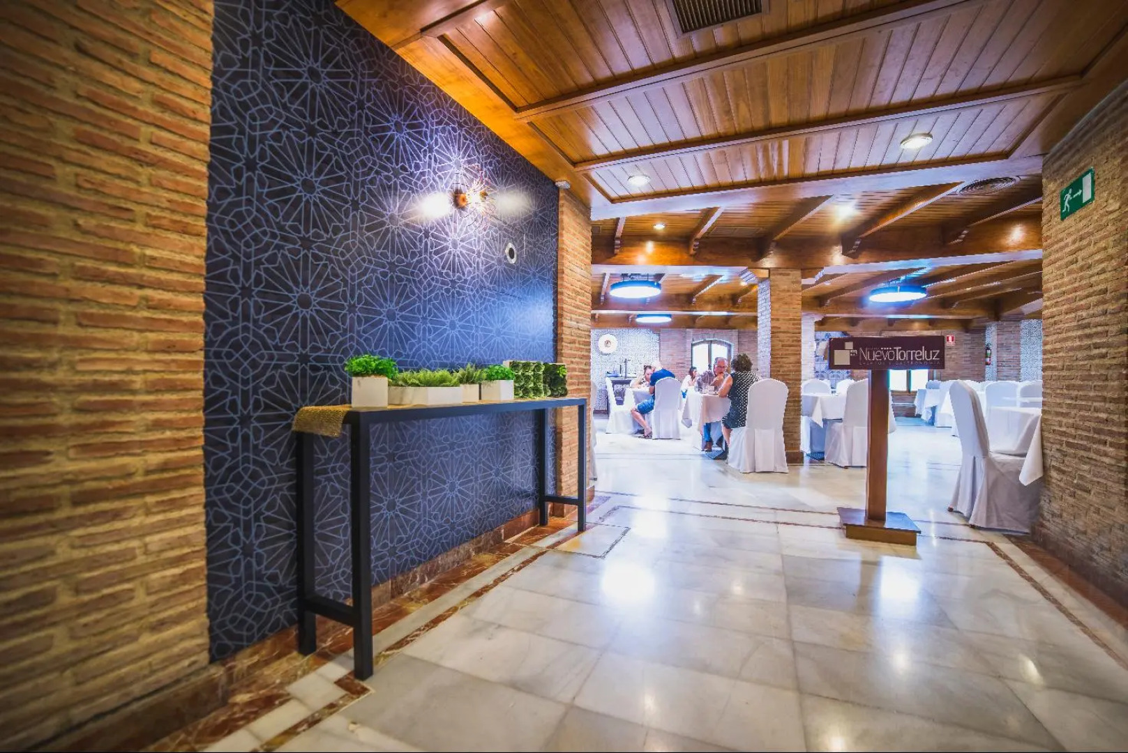 Hotel Nuevo Torreluz