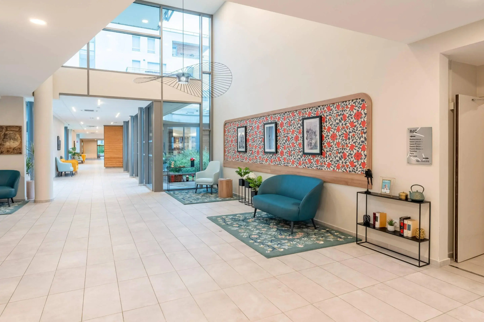 Quality Suites Nancy Zenith