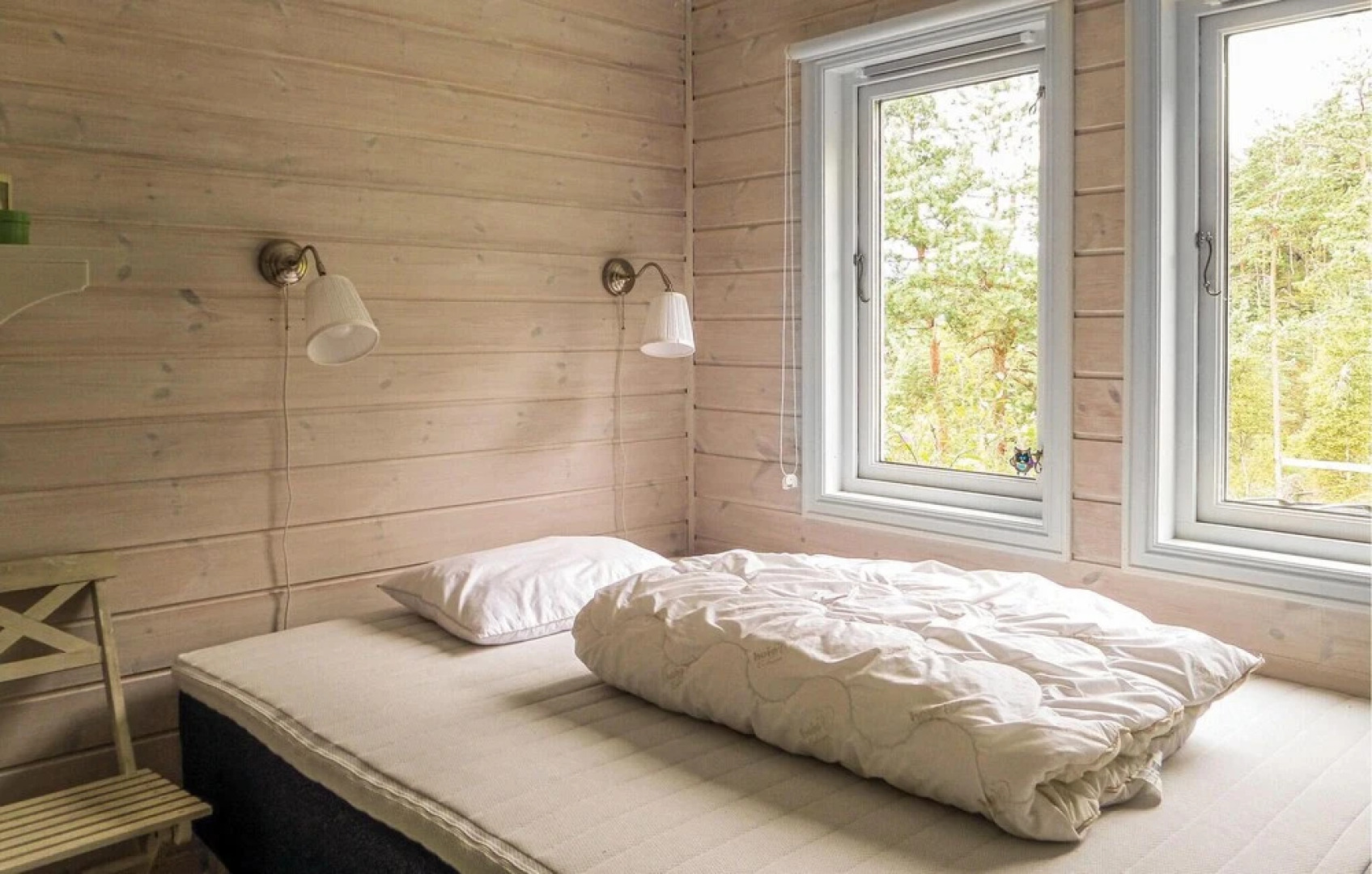 Nice Home in Hebnes With 4 Bedrooms and Wifi