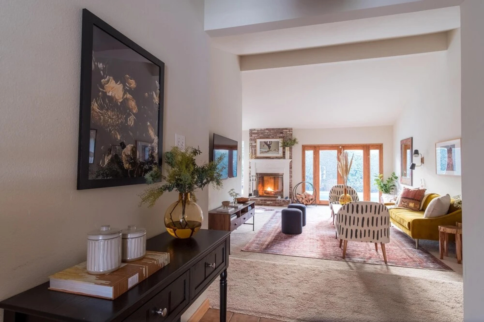 Marigold - Warm & Stylish Home in Wine Country w Pool