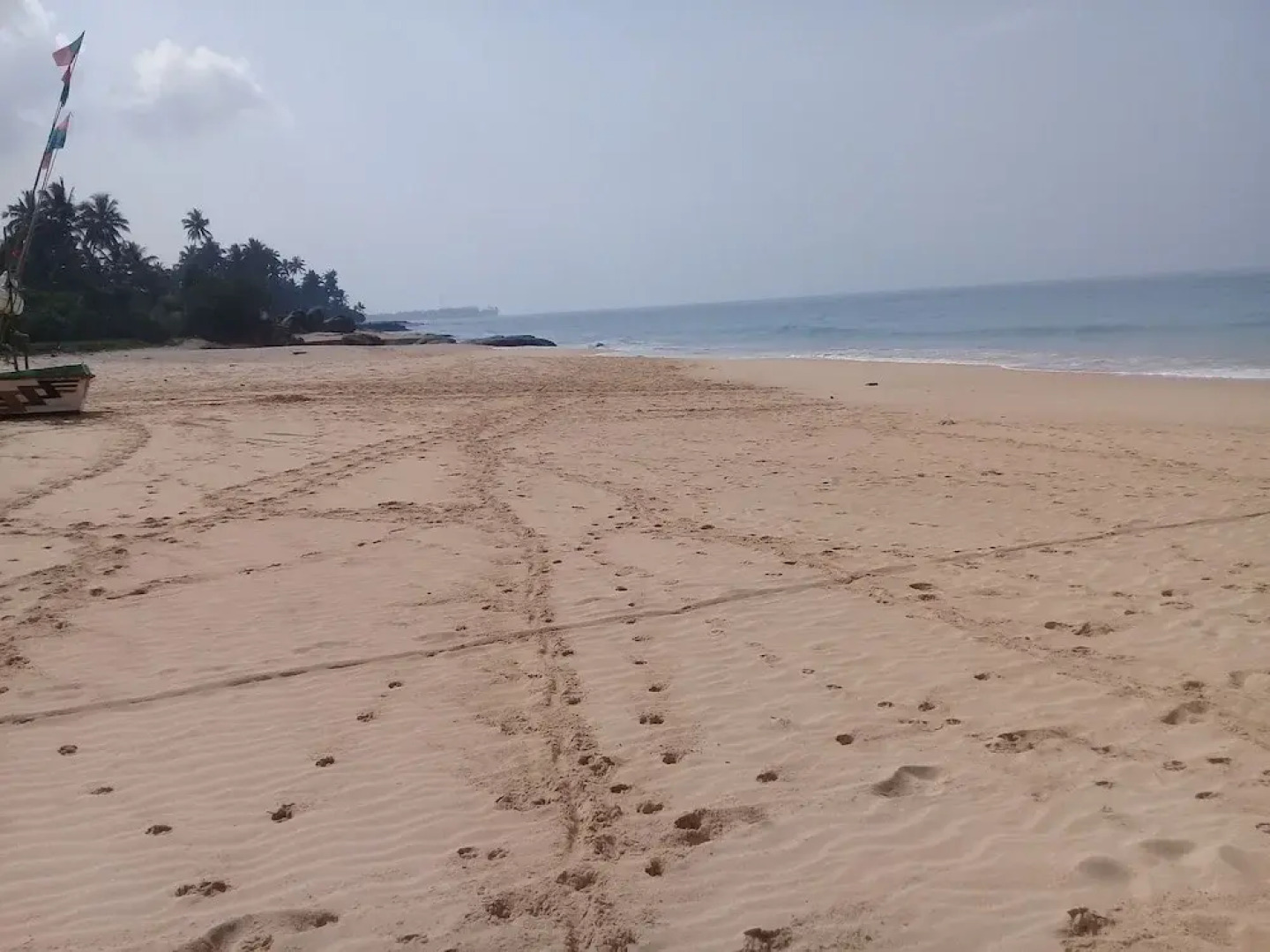 OYO 352 Sea Breeze Hotel