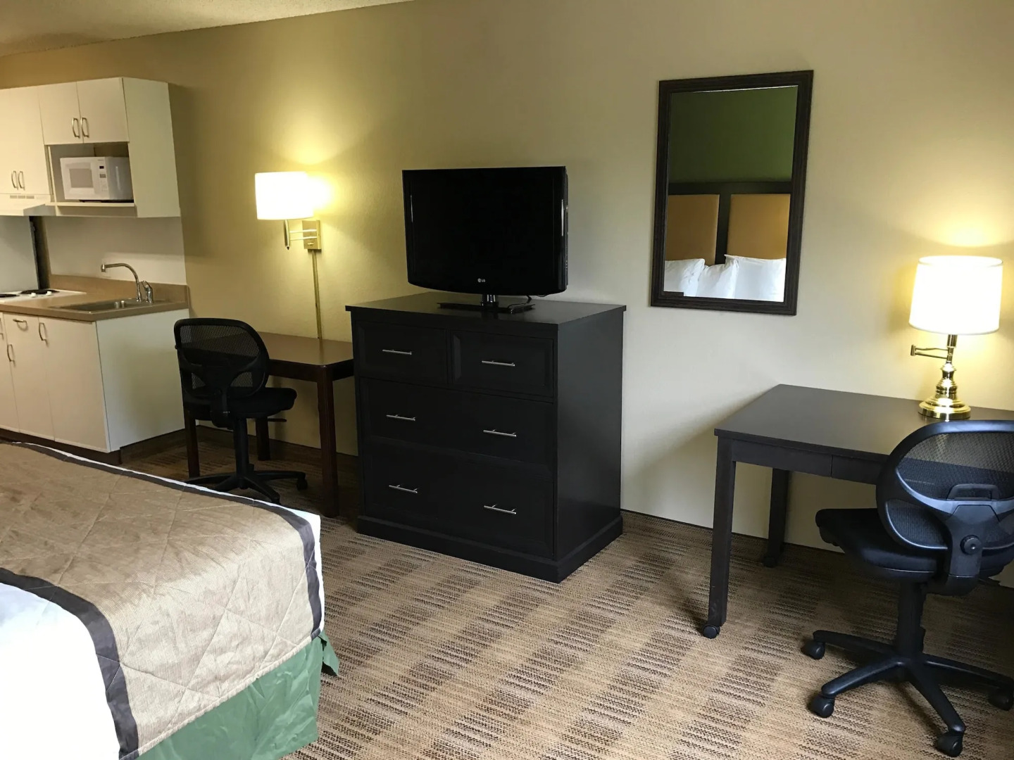 Extended Stay America Select Suites Detroit Farmington Hills