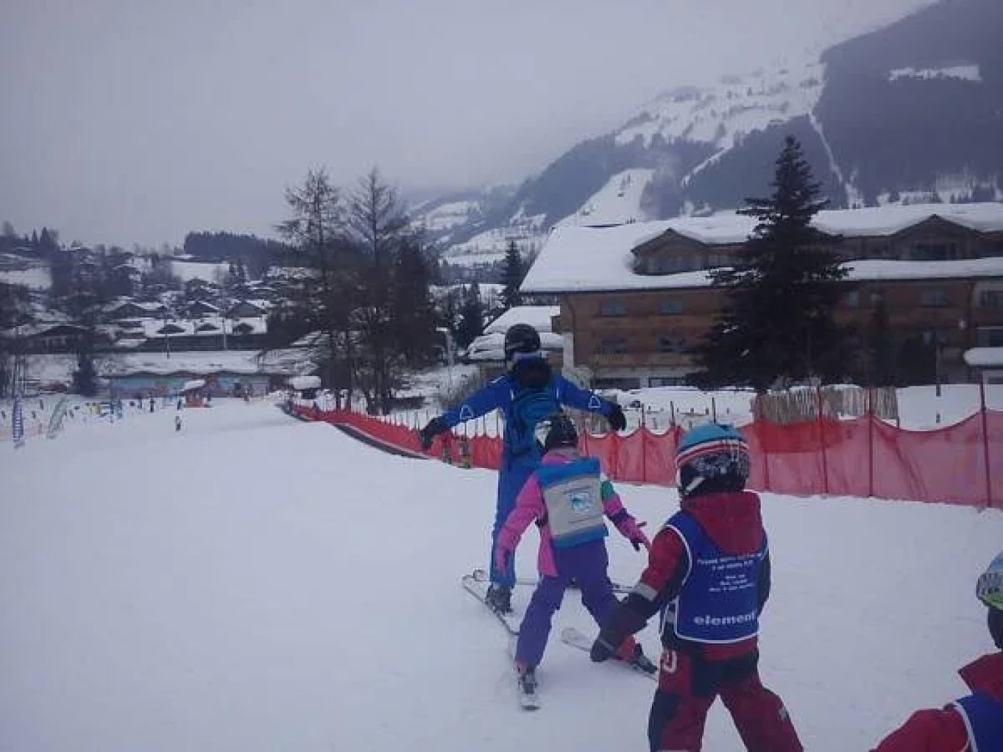 SnowBunnys BackPackers Hostel