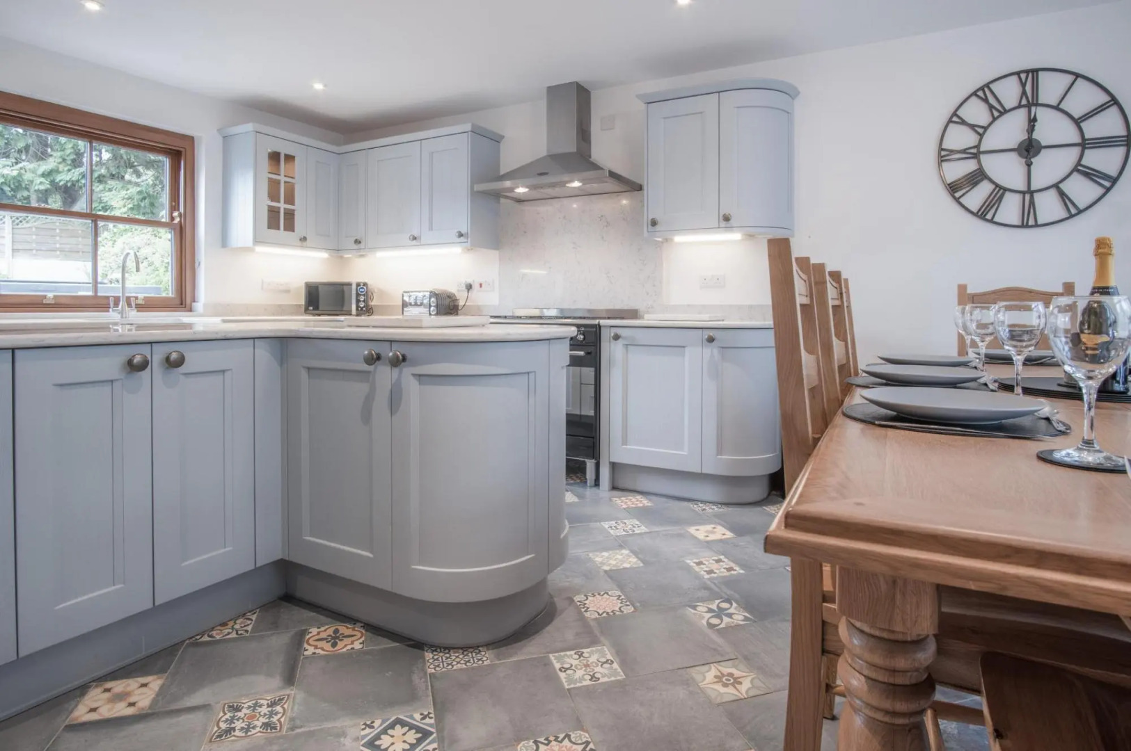 Pendeilo Villa - 5 Bedroom Holiday Home - Amroth