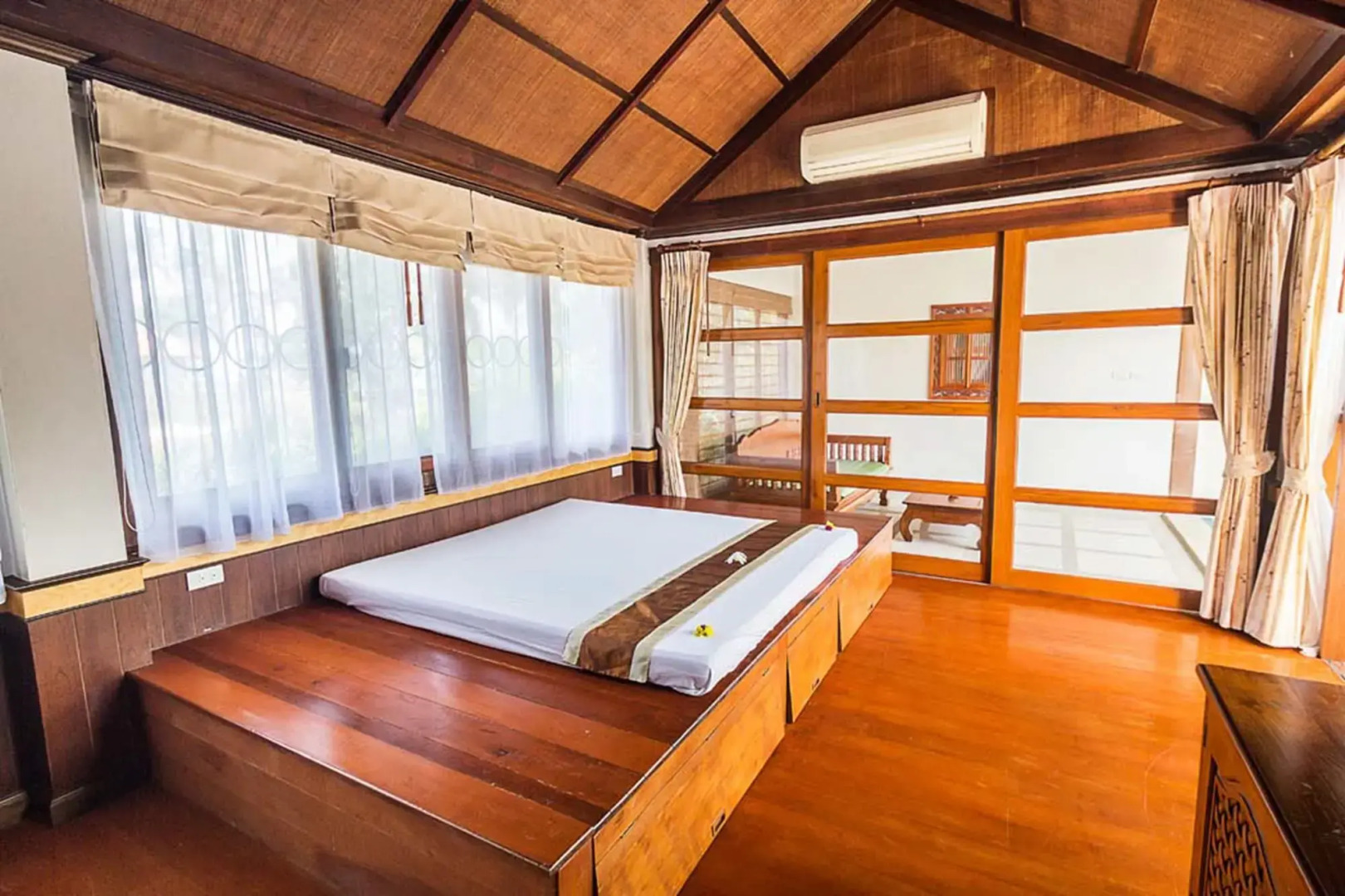 Coco Palm Beach Resort