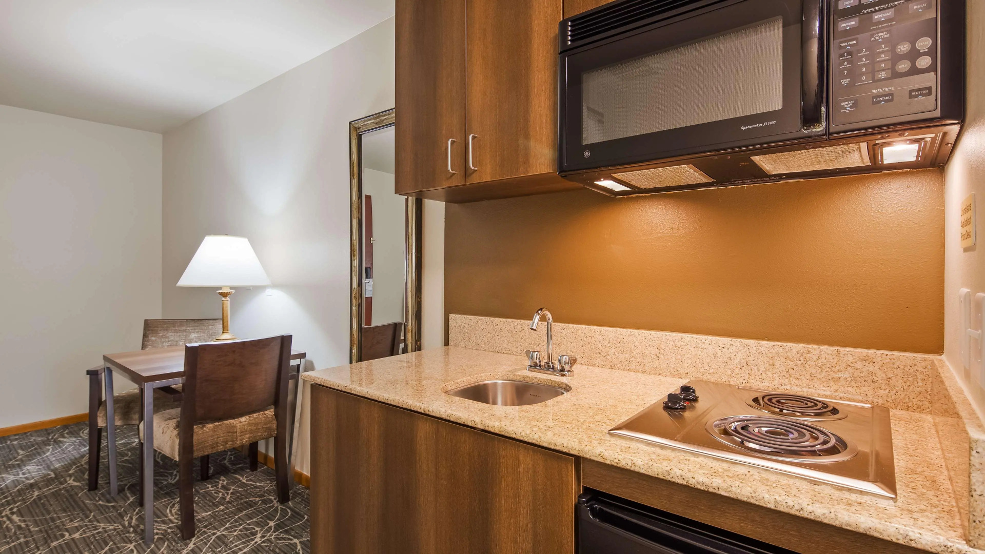 Best Western West Towne Suites