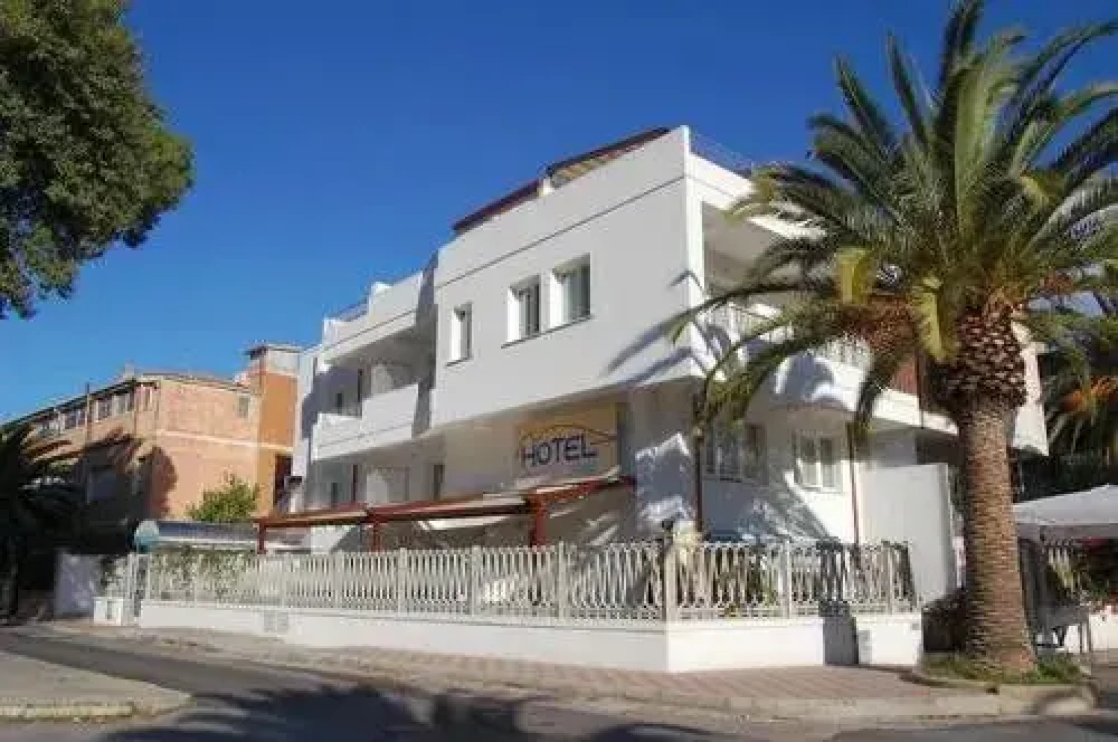 Hotel Chentu Lunas