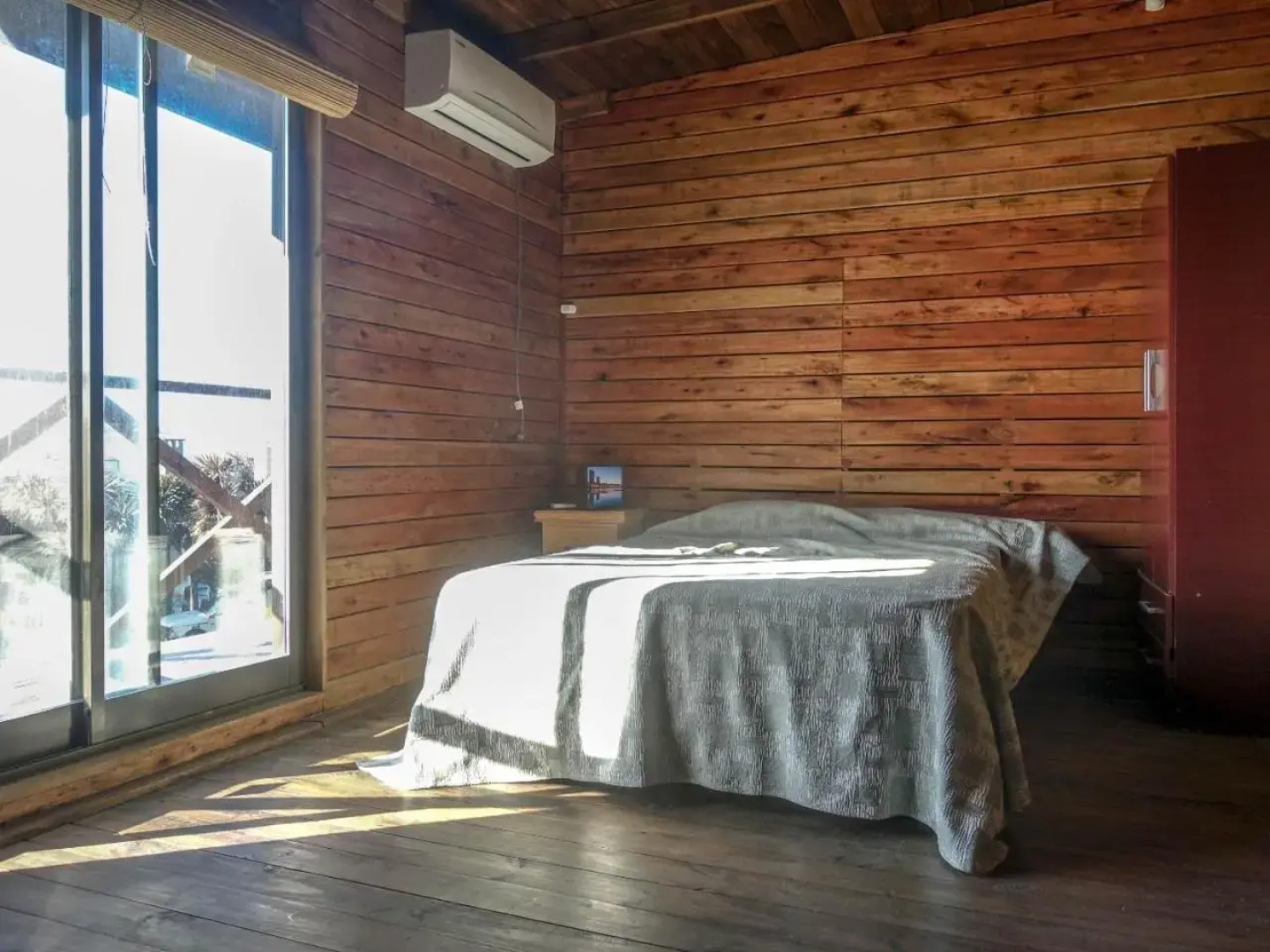 Cabaña Small acantilados