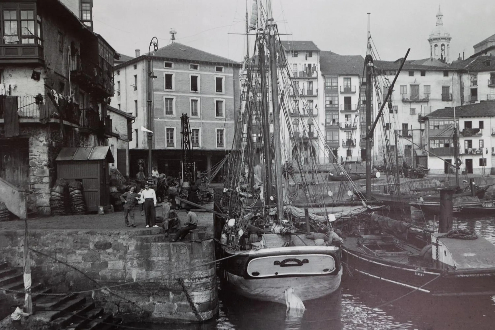 Torrontero con vistas al mar