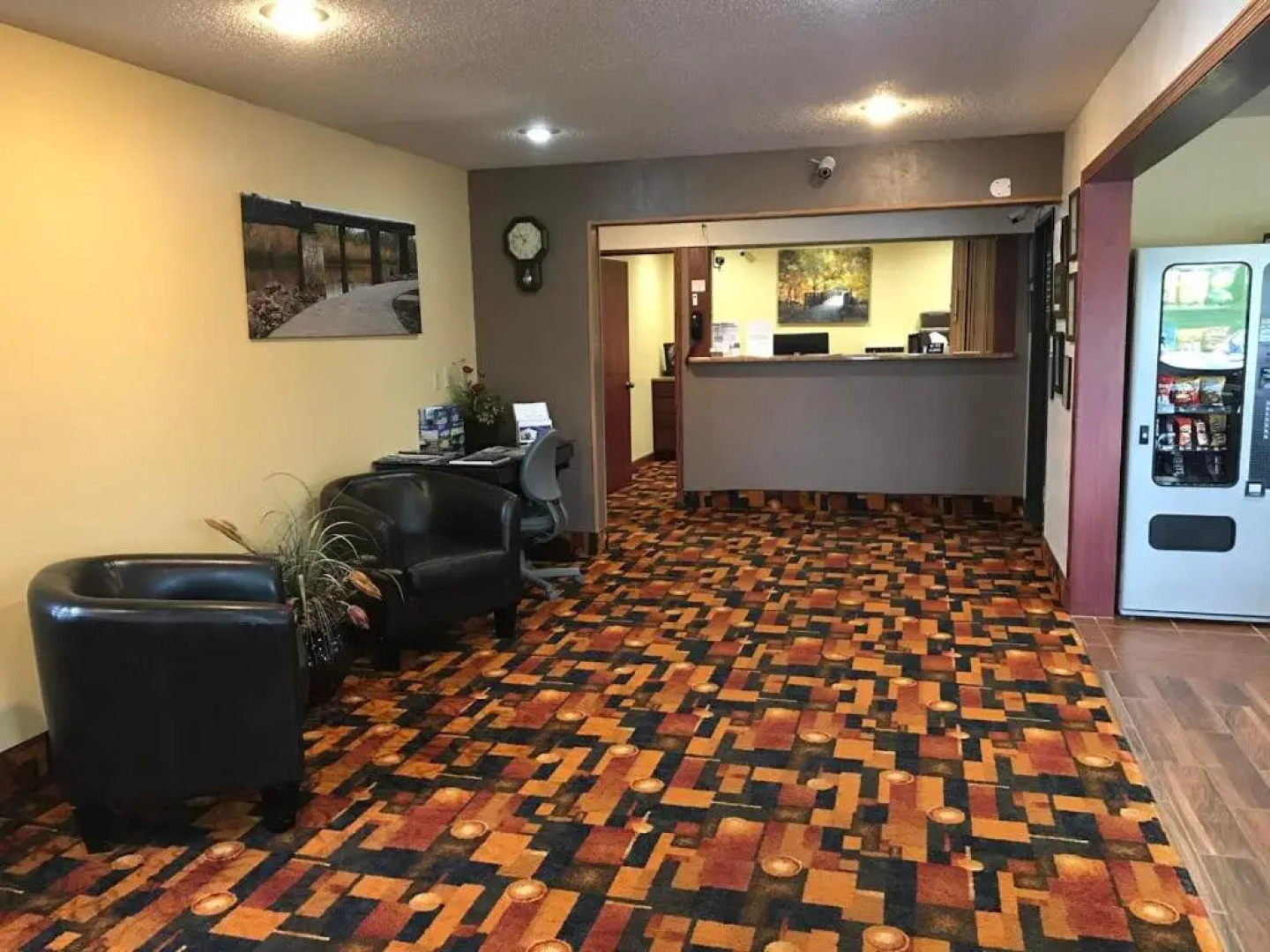 Heartland Hotel and Suites