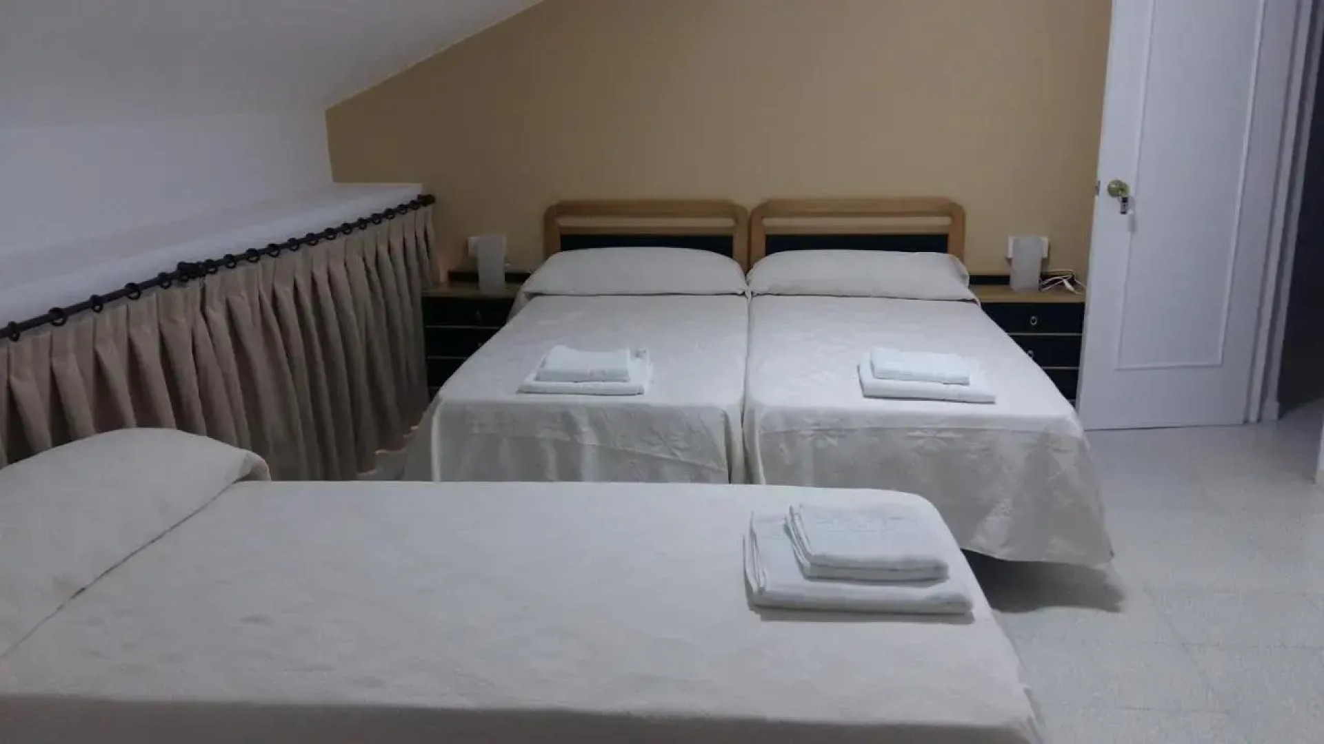 Hotel Restaurante El Tabanu