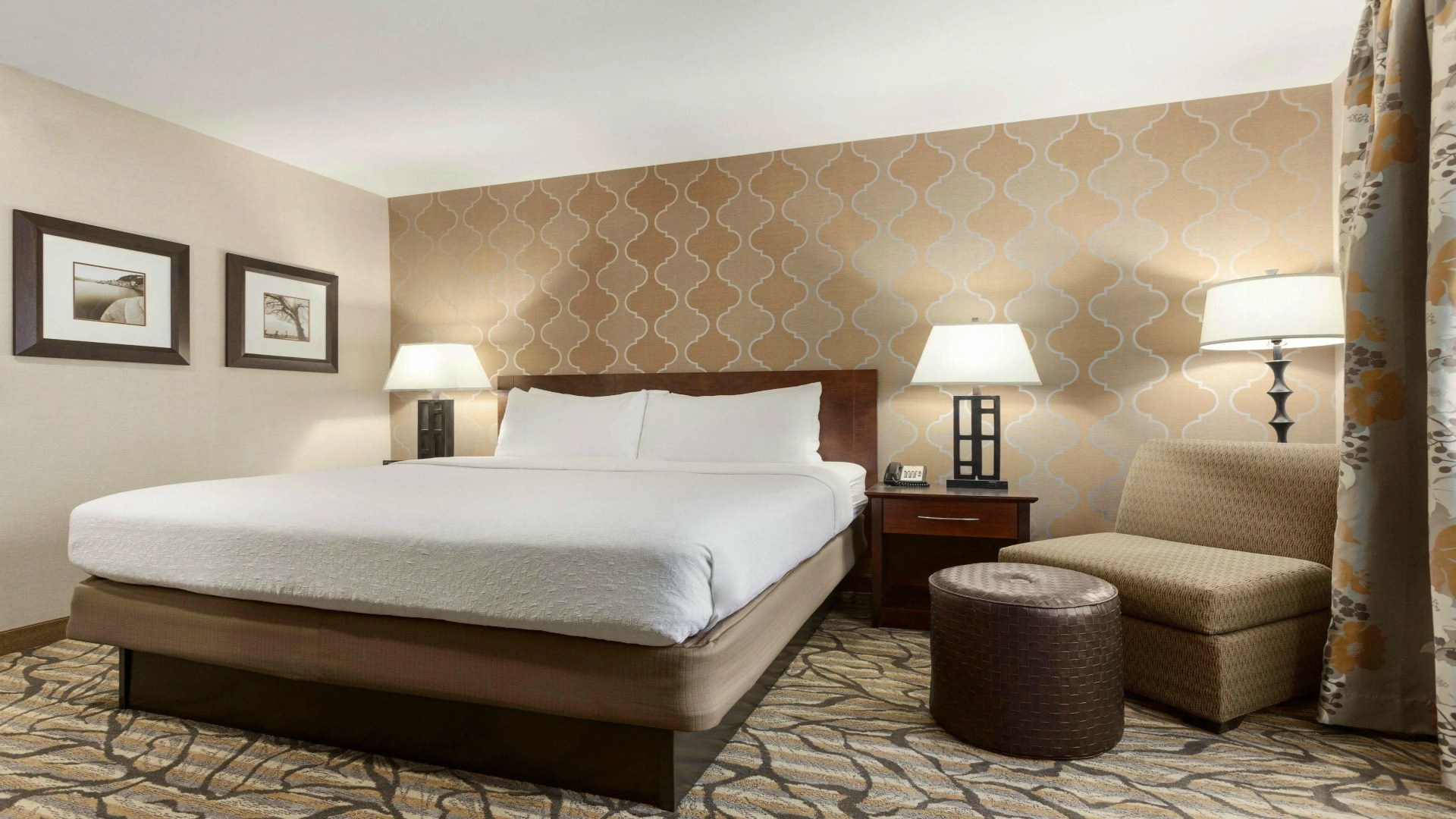 Holiday Inn Hotel & Suites Williamsburg-Historic Gateway by IHG