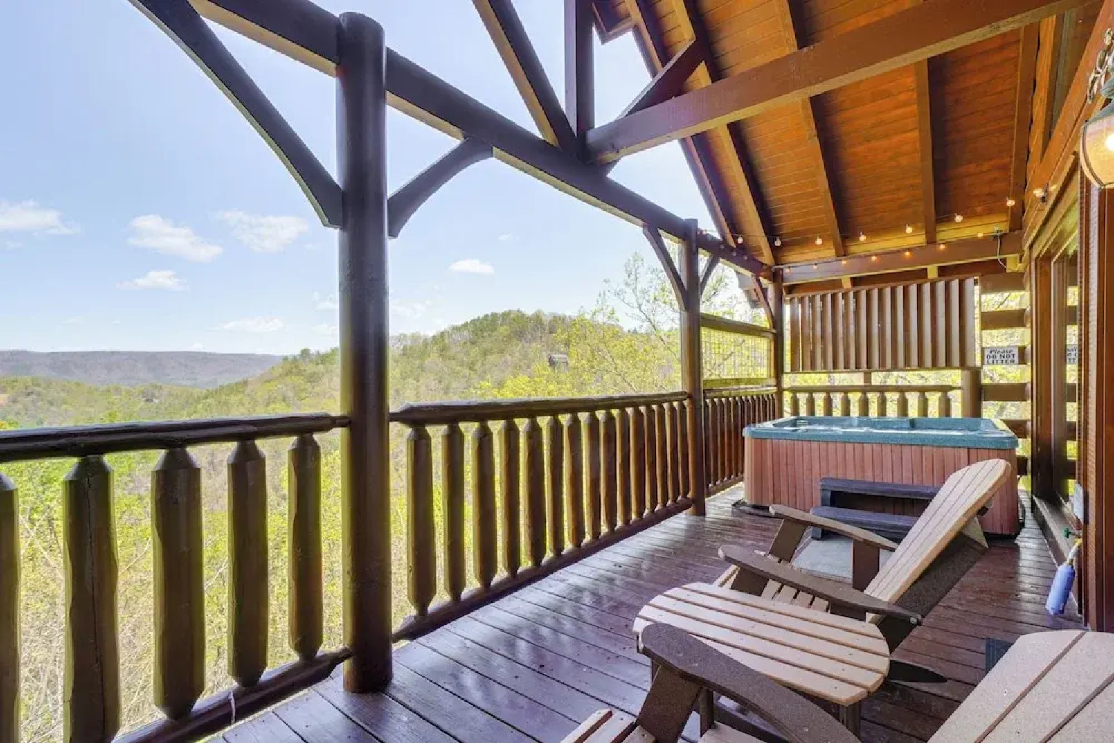 'mountain Dreams' Cabin: Hot Tub, Sauna & Views!