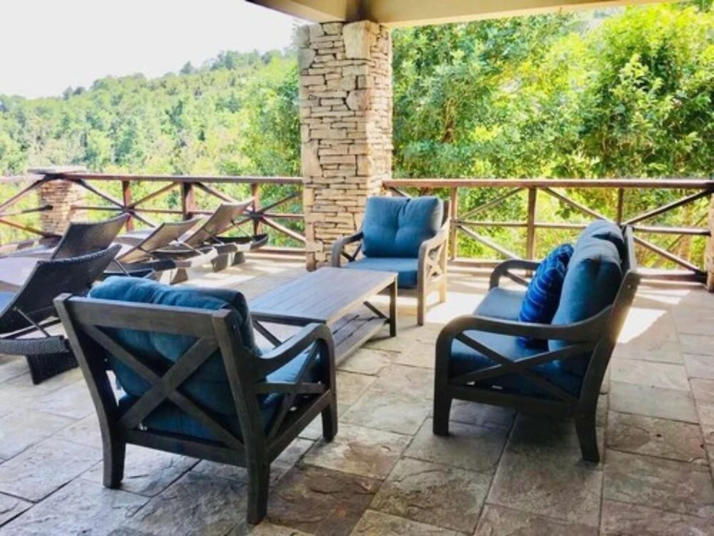 Escape Boutique Hotel and Beach Bar