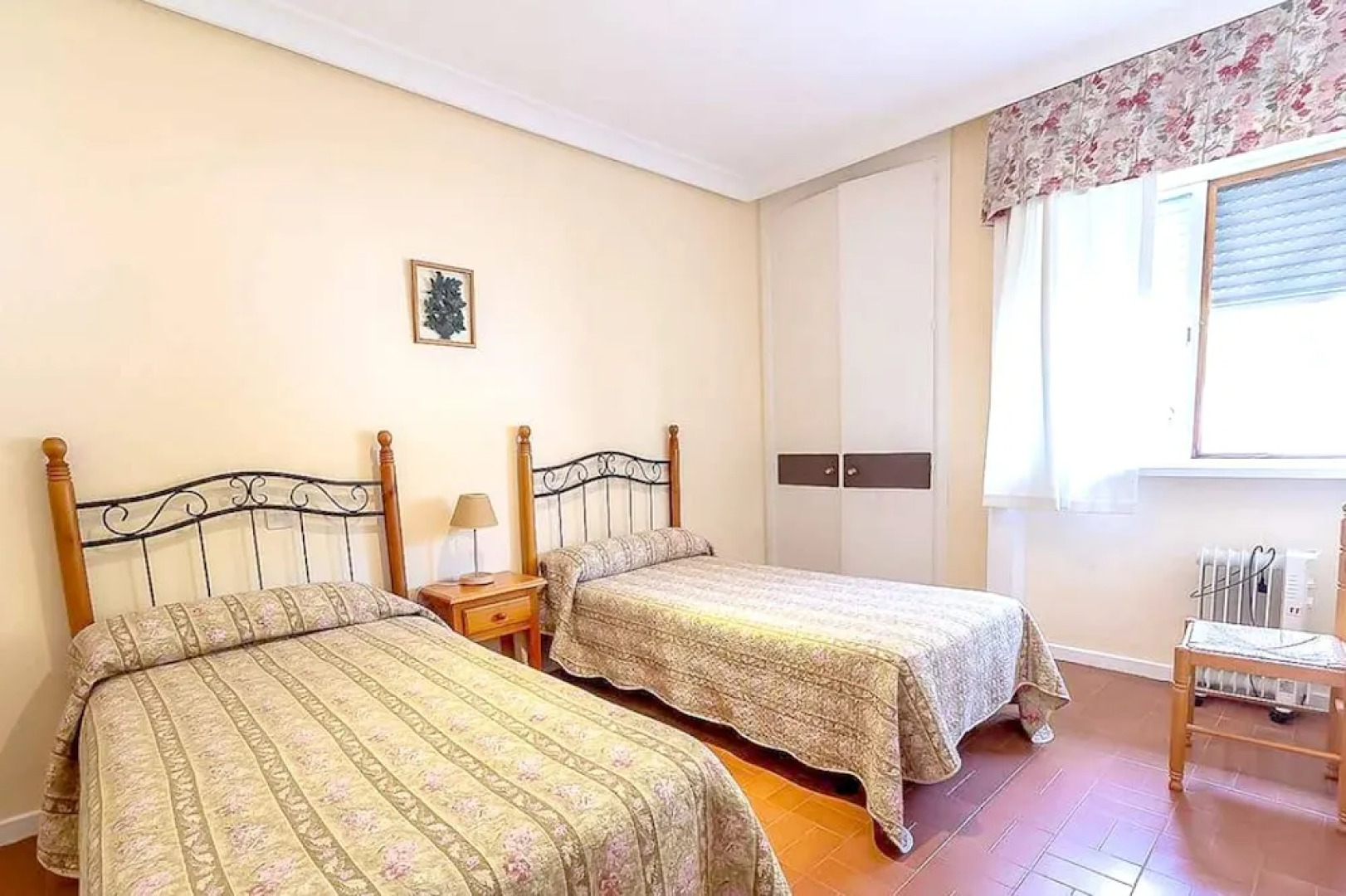 House With 5 Bedrooms in Valdecaballeros, With Wonderful Mountain View