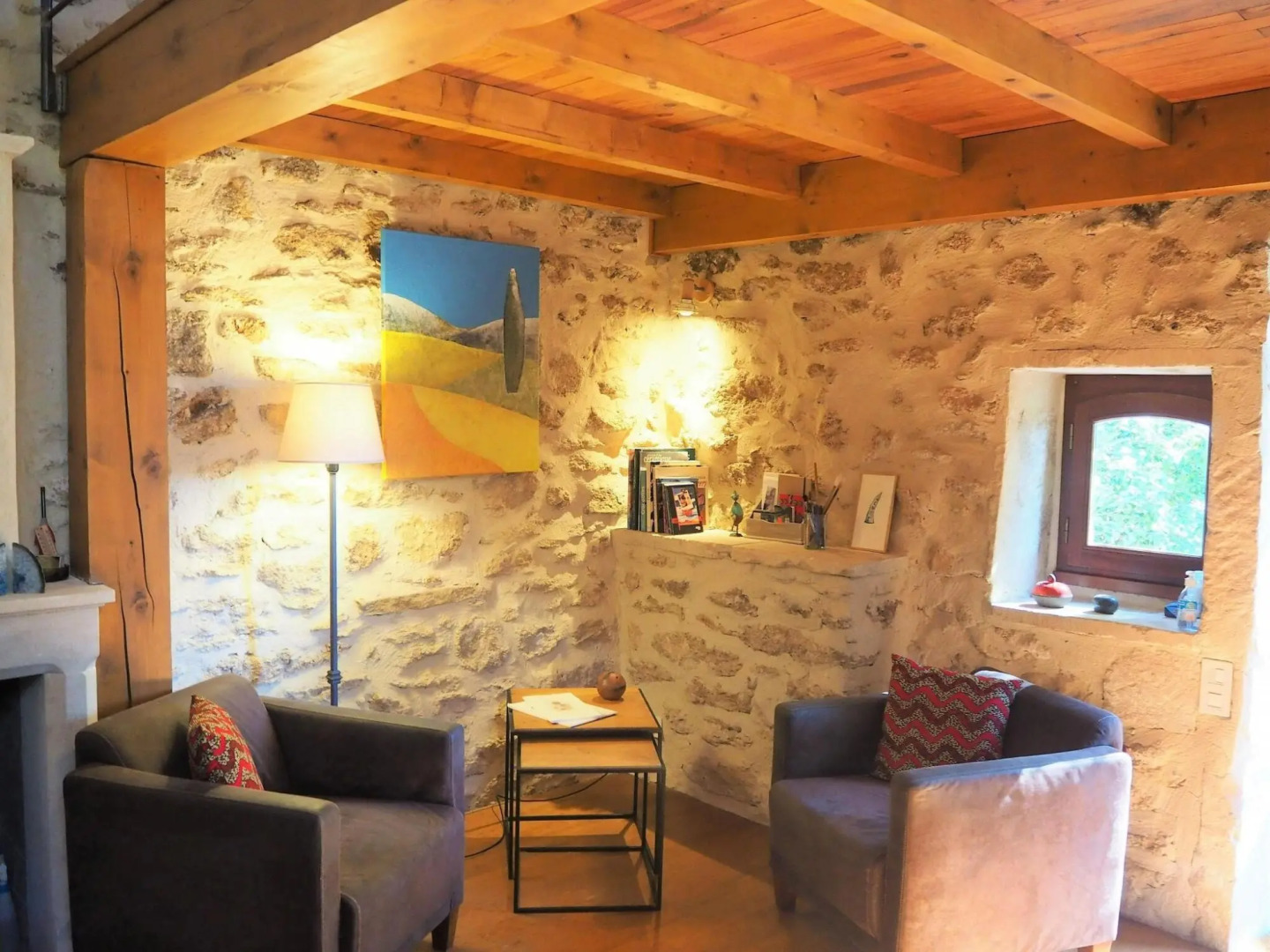 Pretty stone house with own terrace and private garden, Grignan