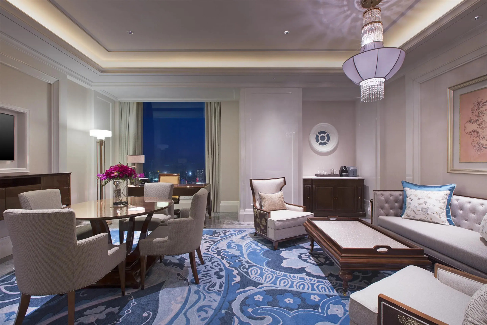 Sheraton Grand Wuhan Hankou Hotel