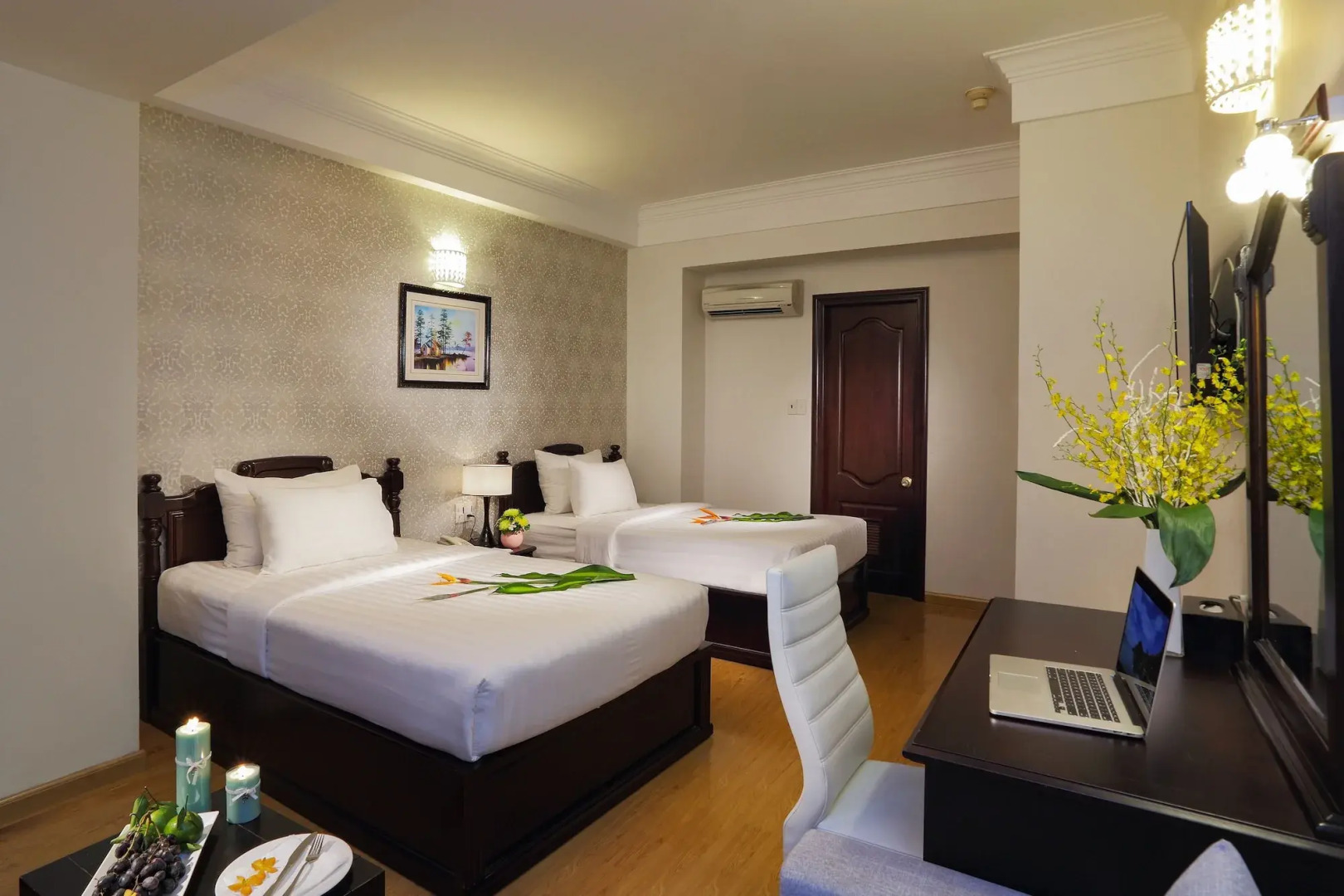 Sunrise Central Hotel