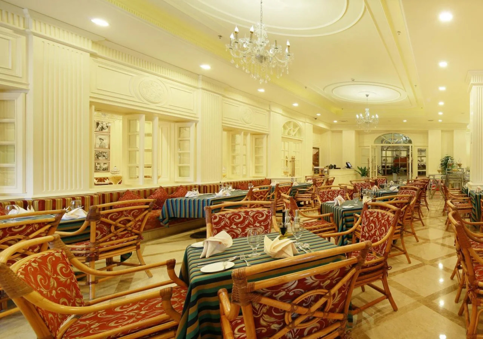 Dragon Lake Princess Hotel