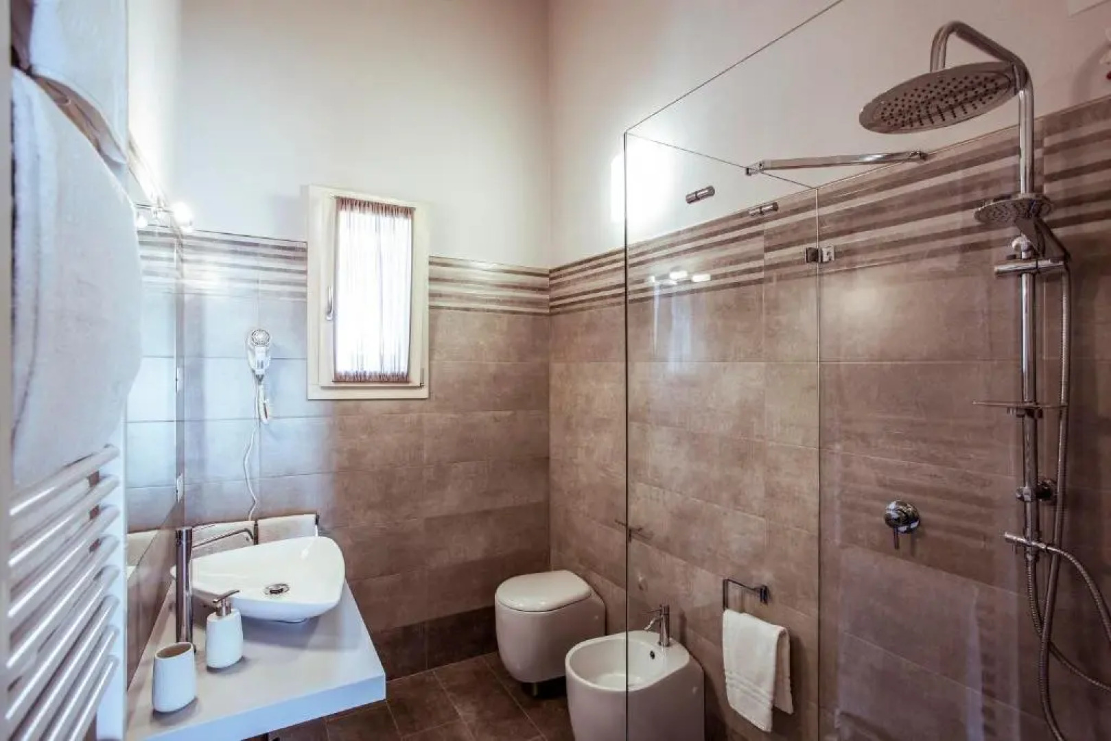 Villa Fontanelle Gardapartments 8