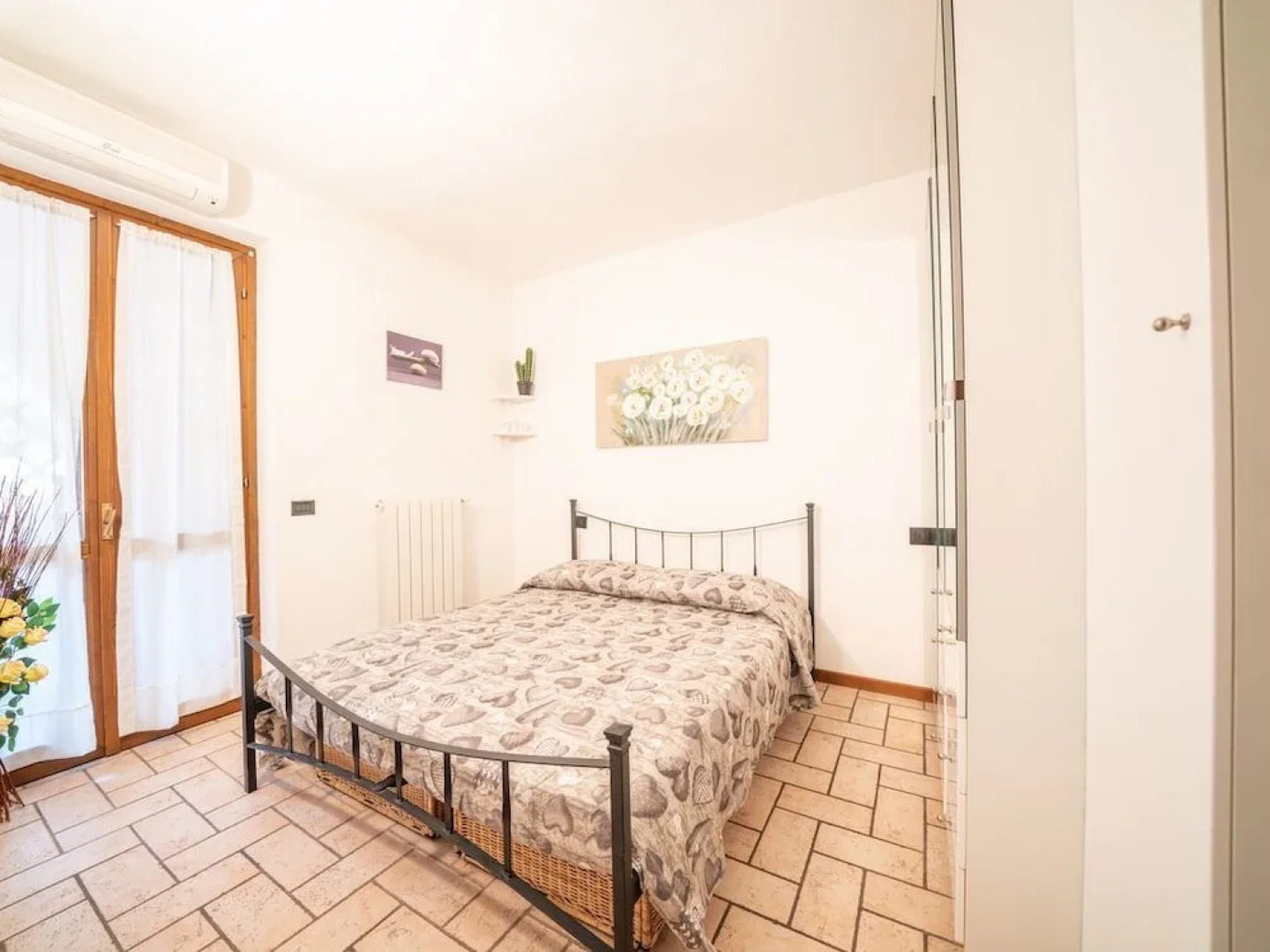 Bright Apartments Padenghe - Chateau Lake View