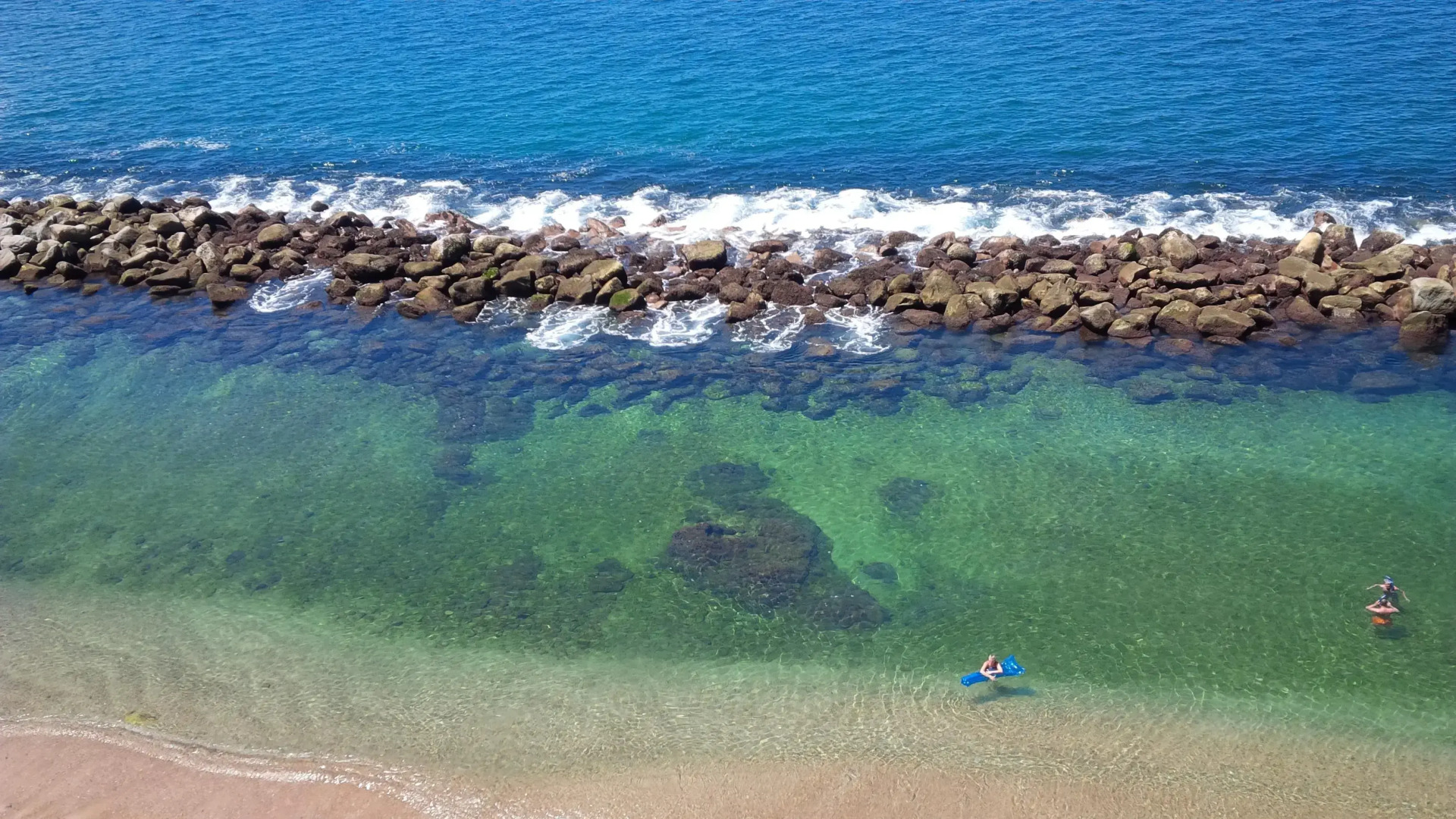 Costa Sur Resort & Spa