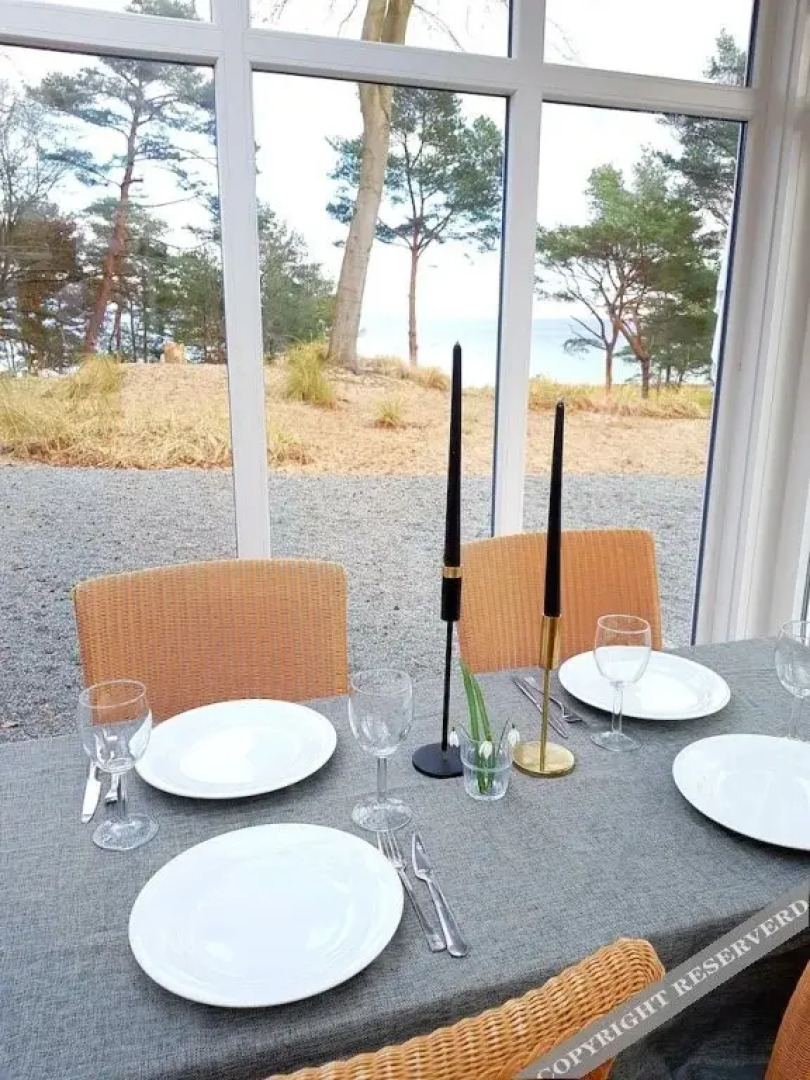 Hotel Lindequist Und Wald Hostel Sellin