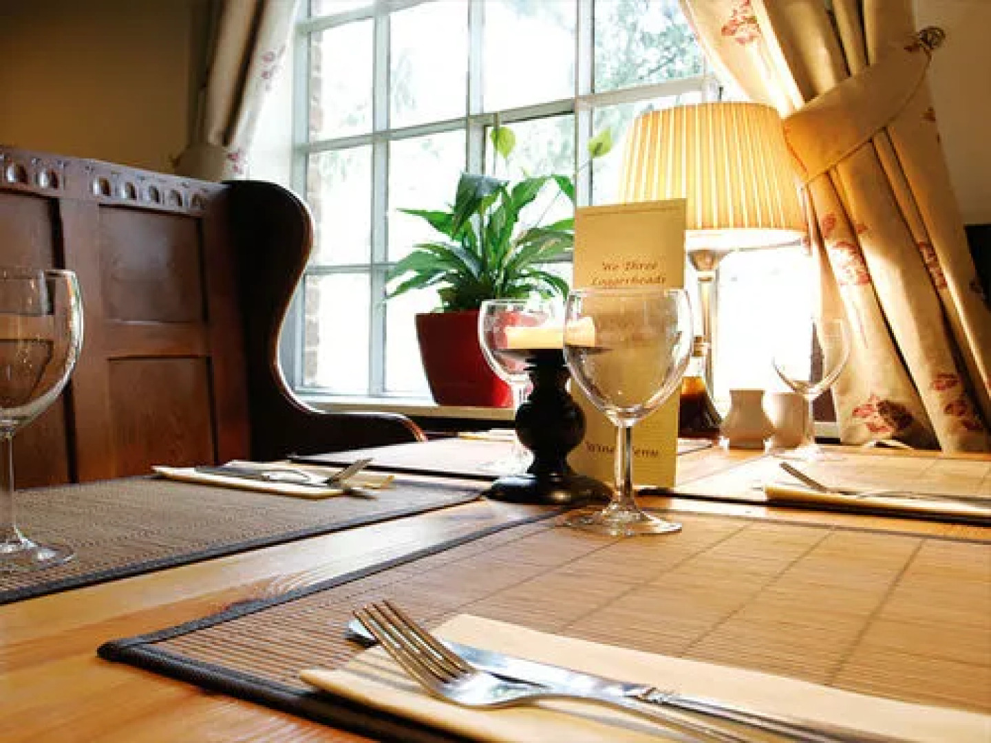 We Three Loggerheads