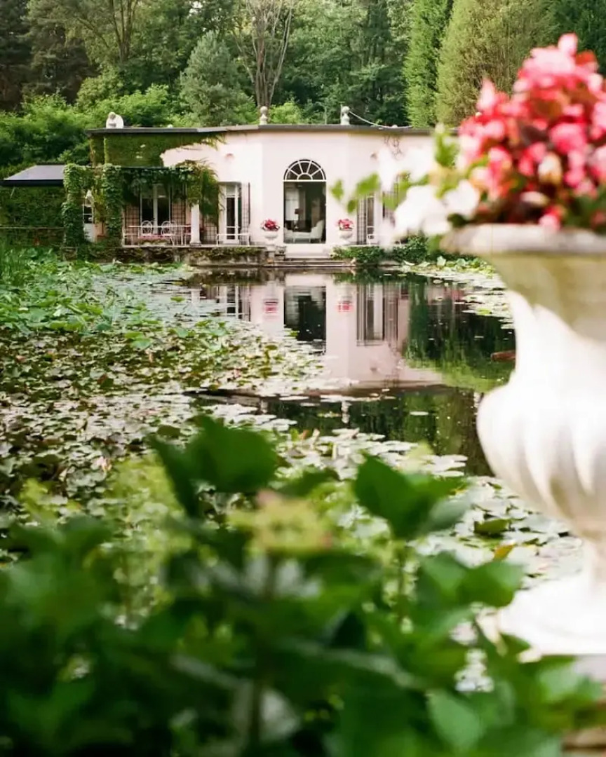 Tranquil 1BR Villa in Revislate