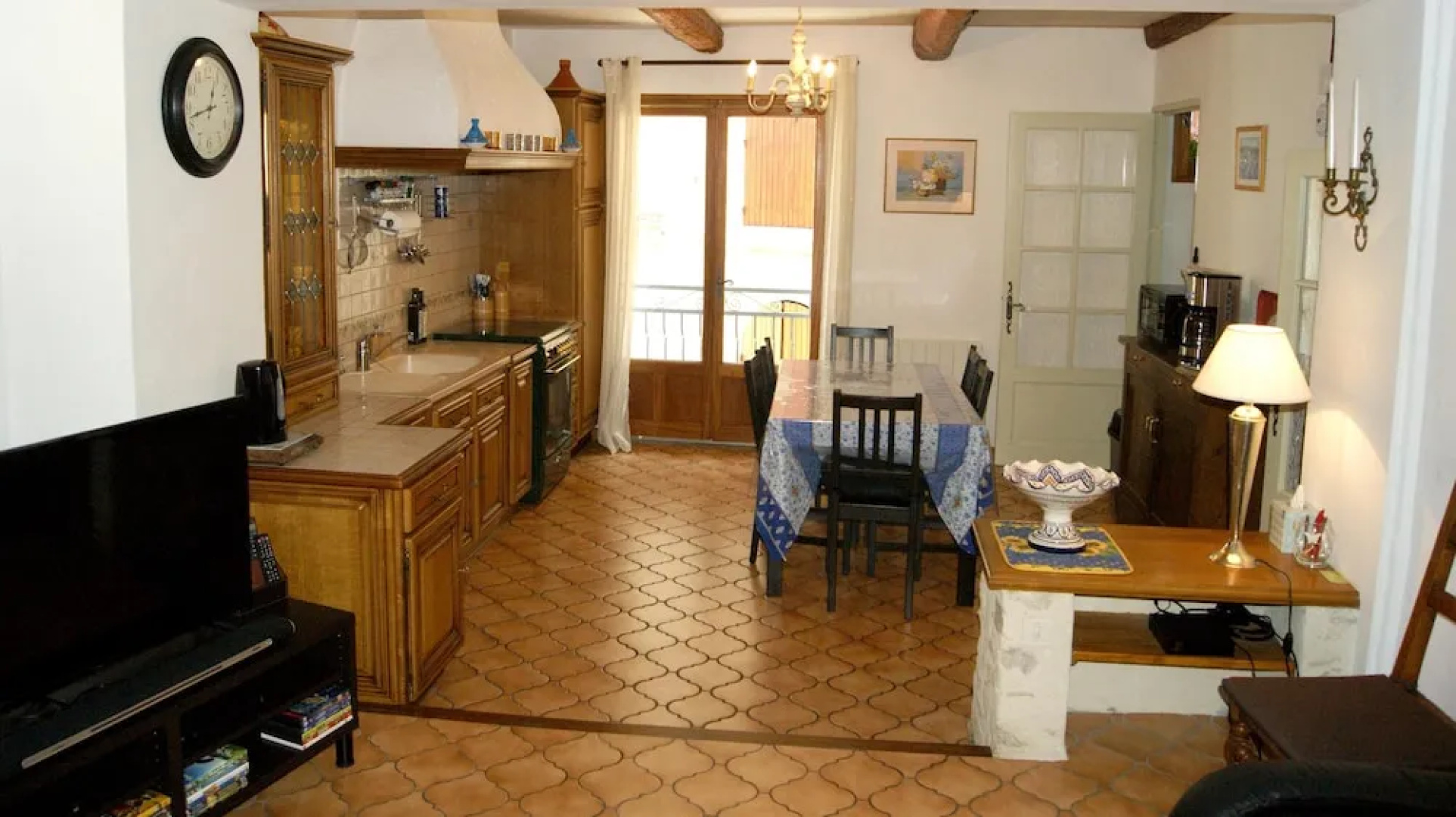 House With 2 Bedrooms in Malaucène, With Wonderful City View, Furnishe