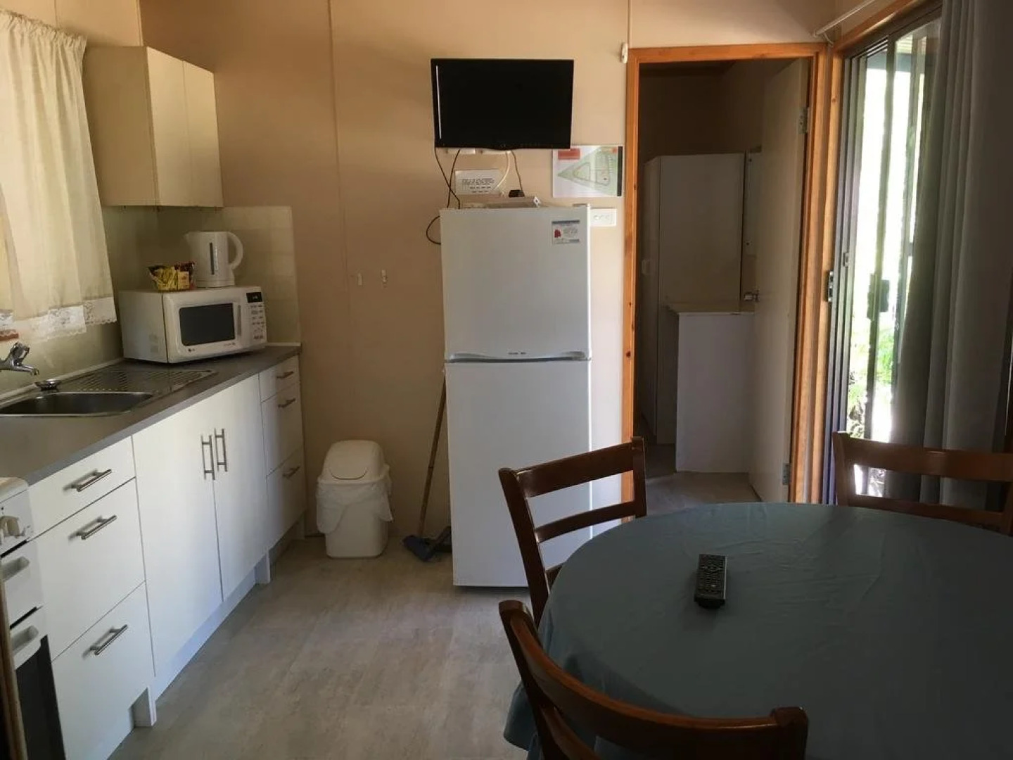 Pinjarra Caravan Park and Cabins