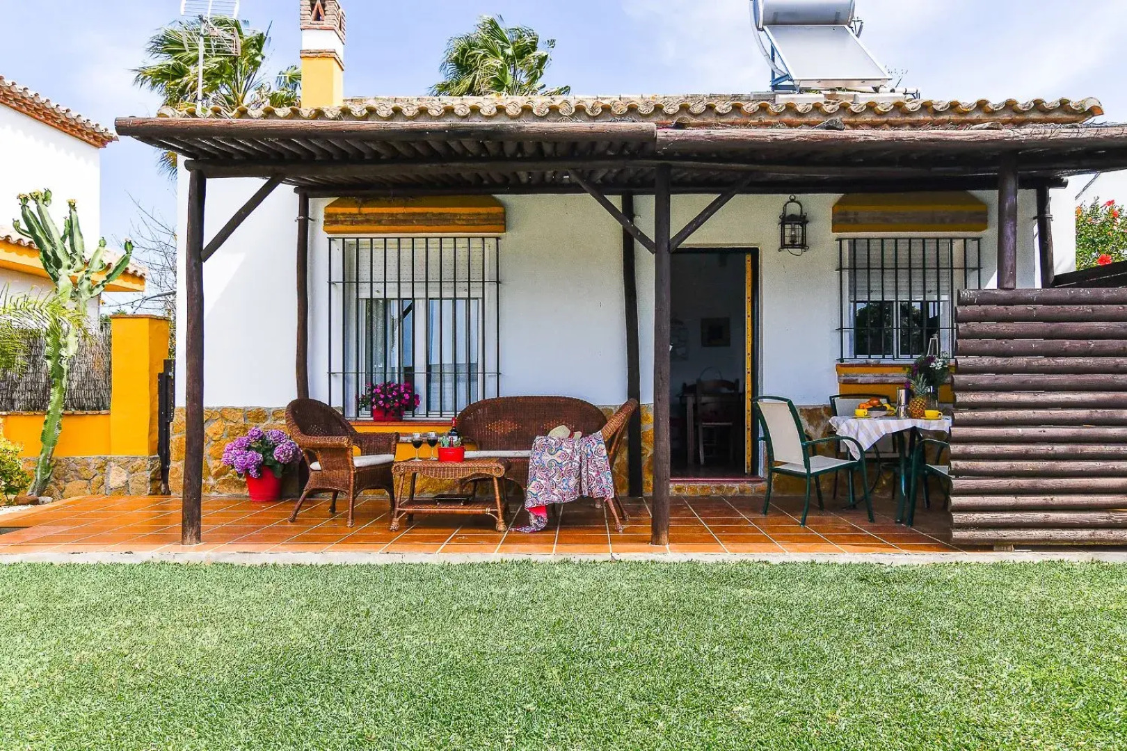 Villas Dehesa Roche Viejo