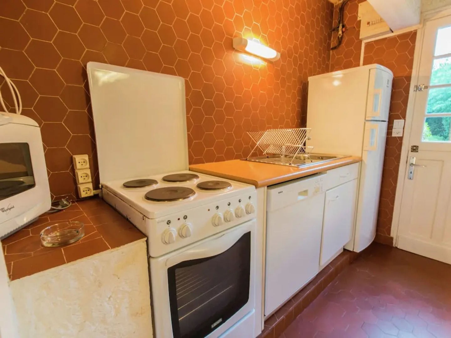 Stunning, Detached Holiday Home Near Sandy Beaches and a Leisure Lake